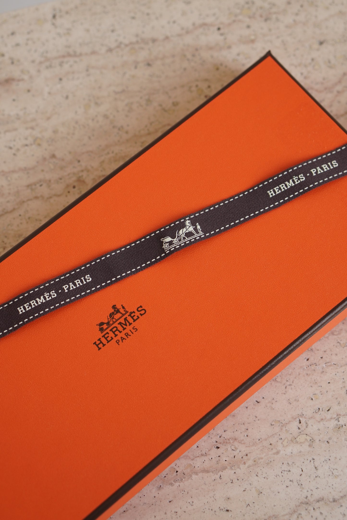 HERMÈS PEGASE PM CHARM | BEIGE MARFA/MAUVE PALE/MOKA