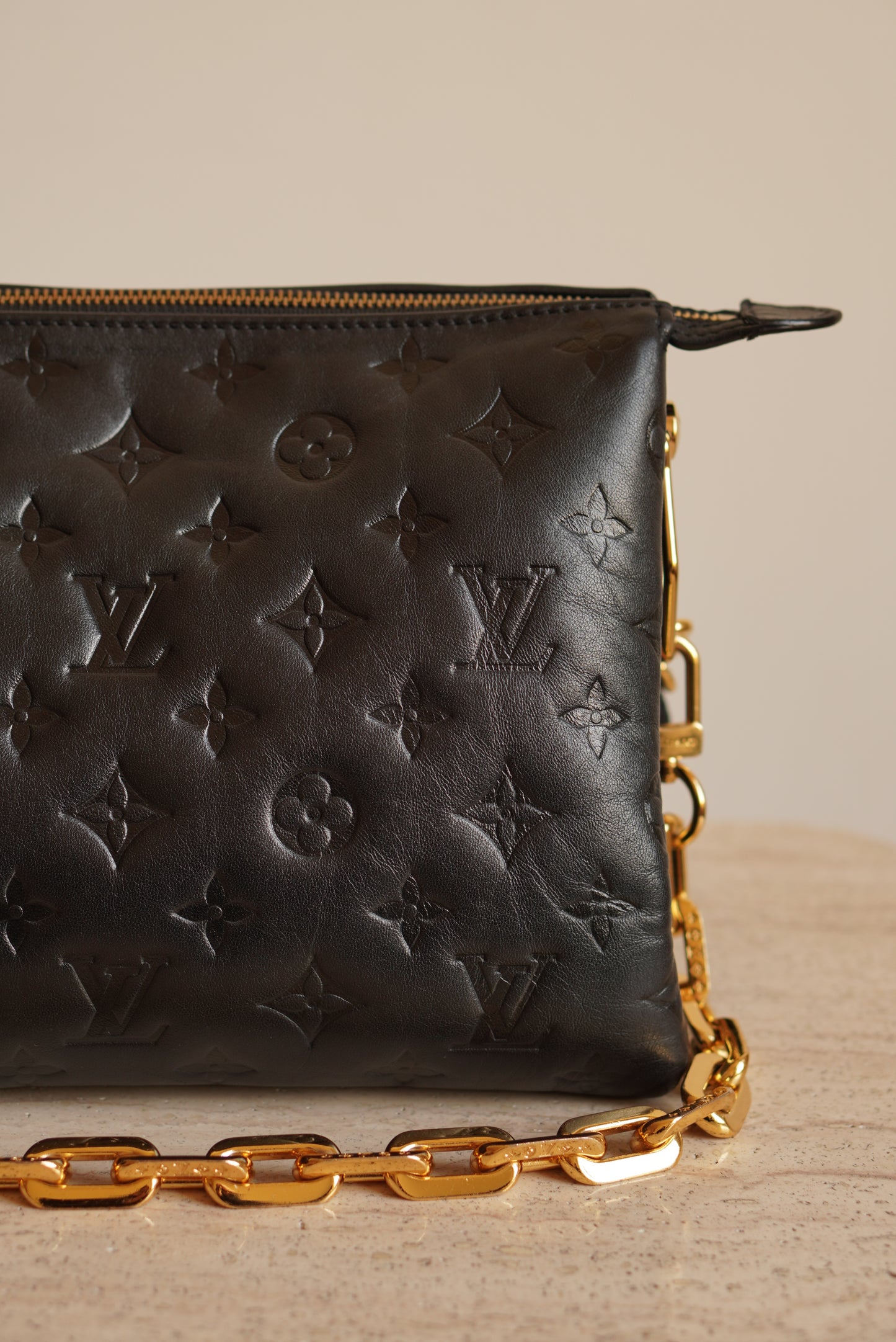 LOUIS VUITTON COUSSIN PM | BLACK