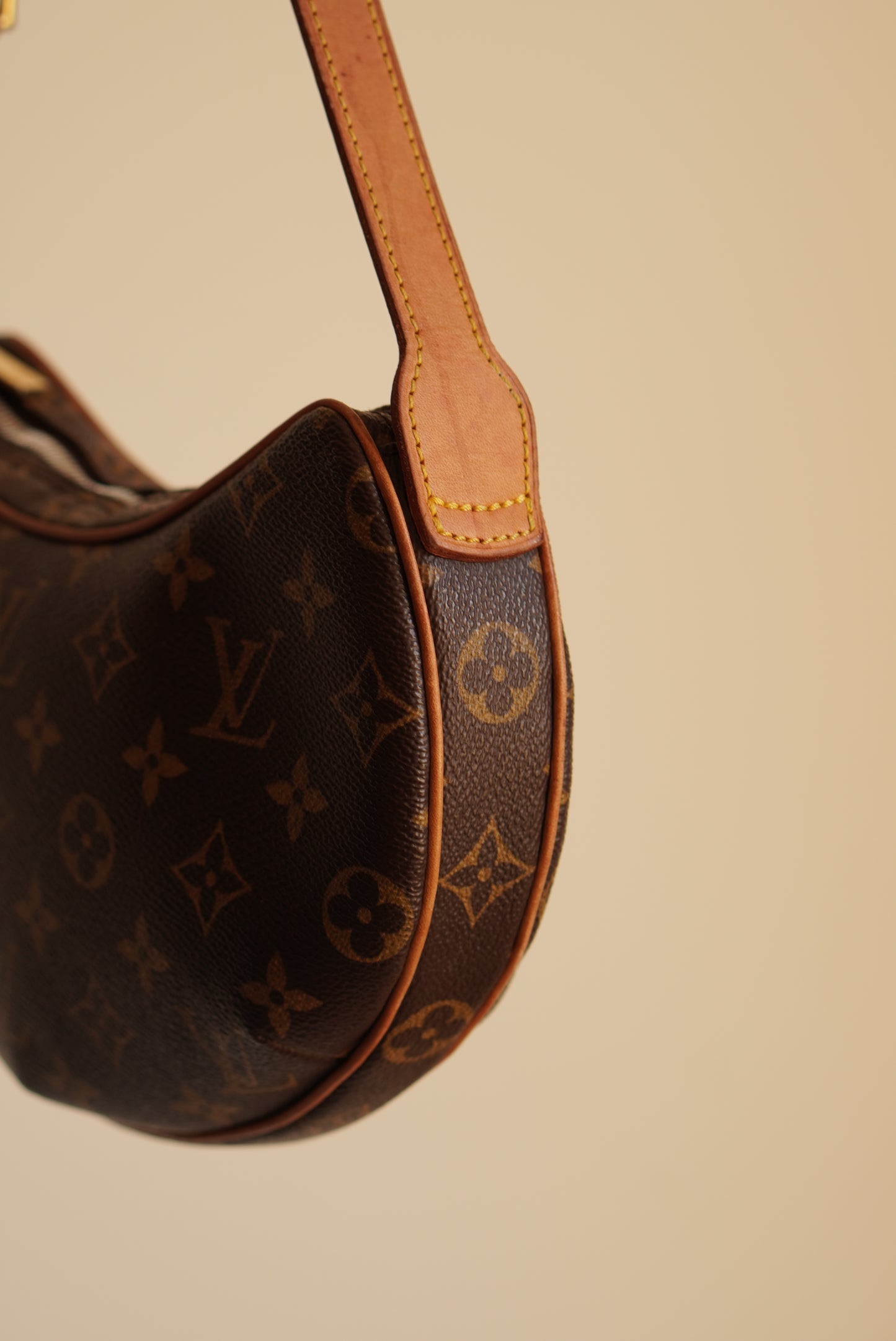 LOUIS VUITTON CROISSANT PM