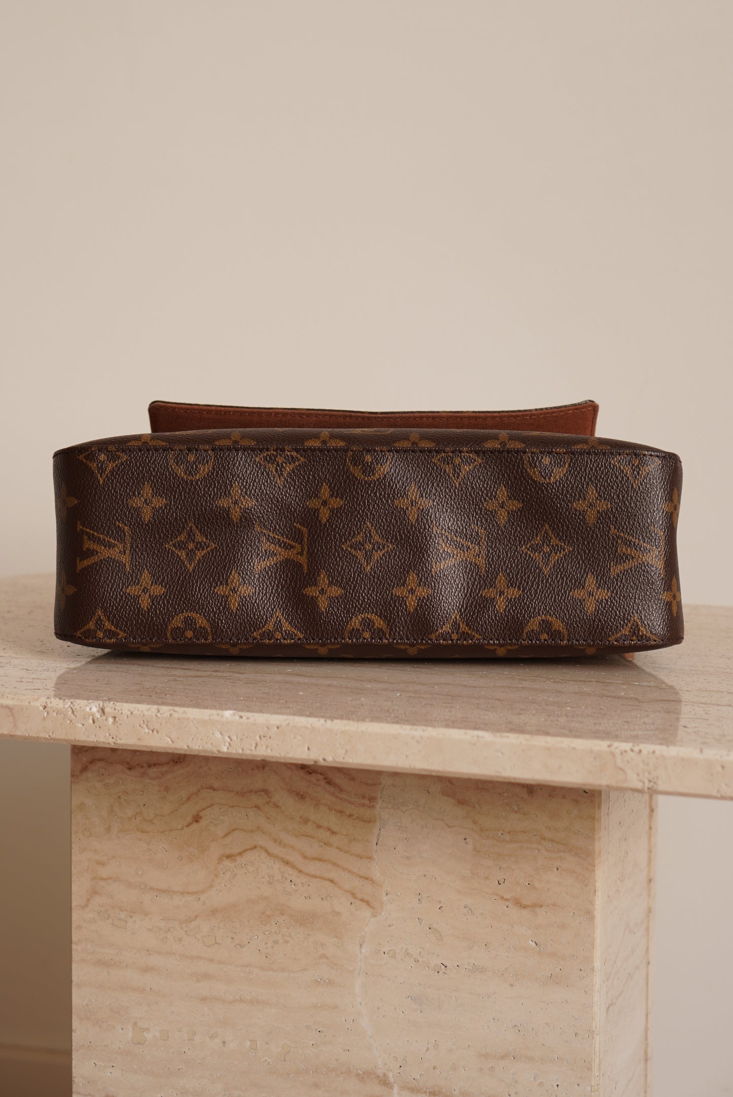 LOUIS VUITTON LOOPING PM