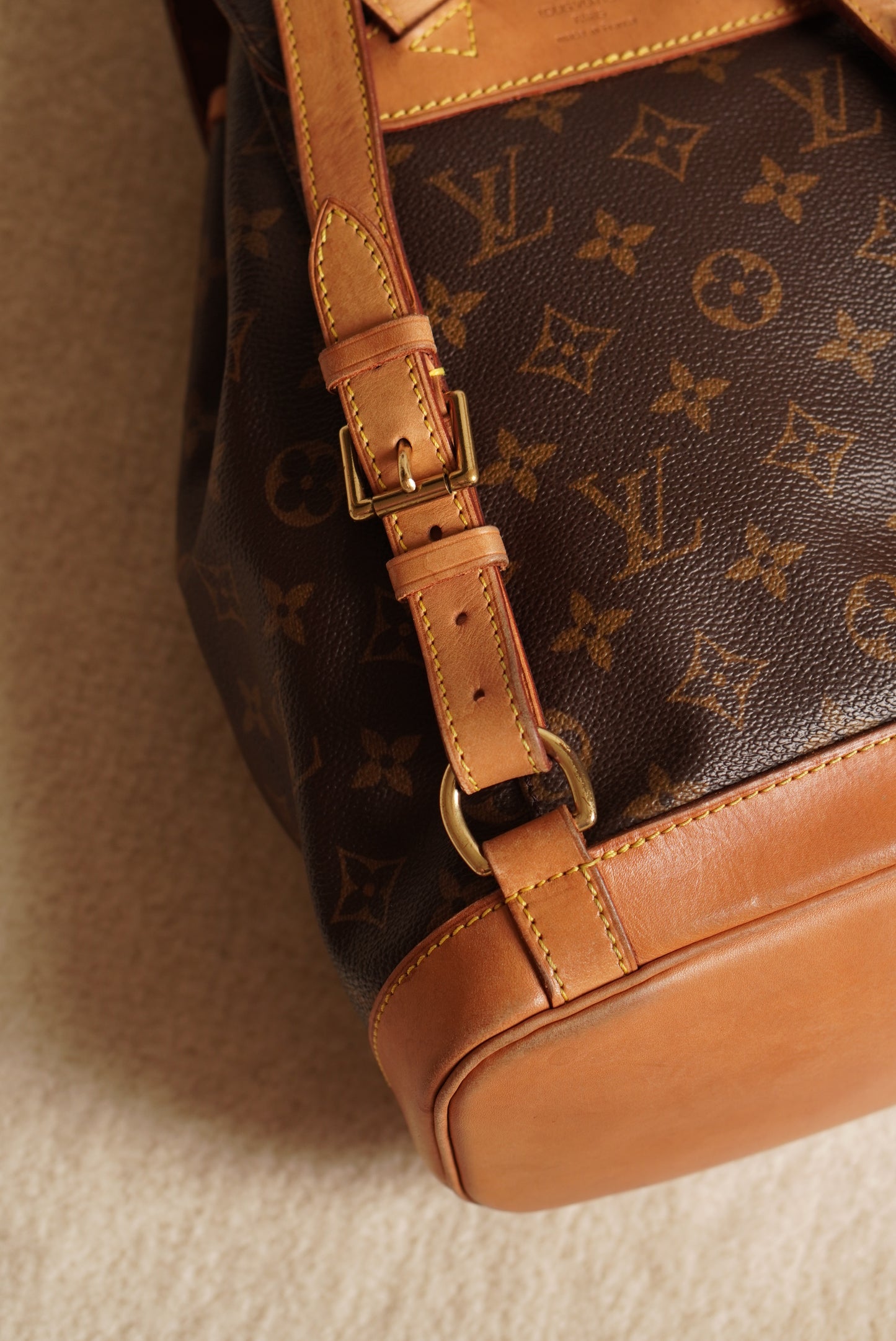 LOUIS VUITTON MONTSOURIS MM