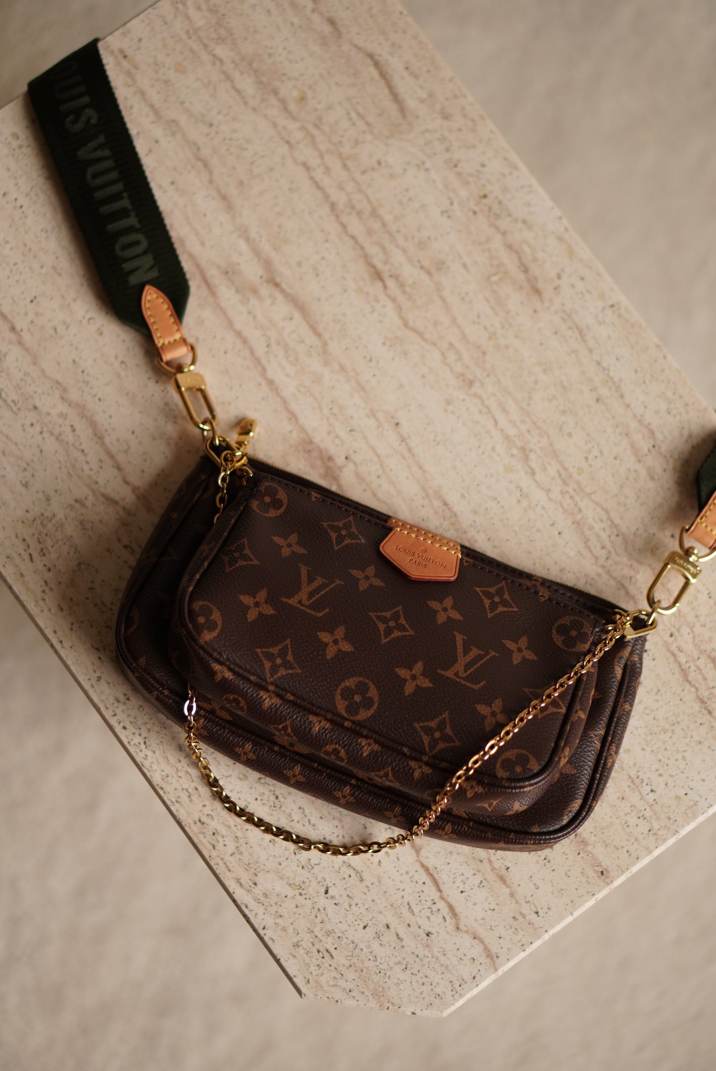 LOUIS VUITTON MULTI POCHETTE ACCESSOIRES