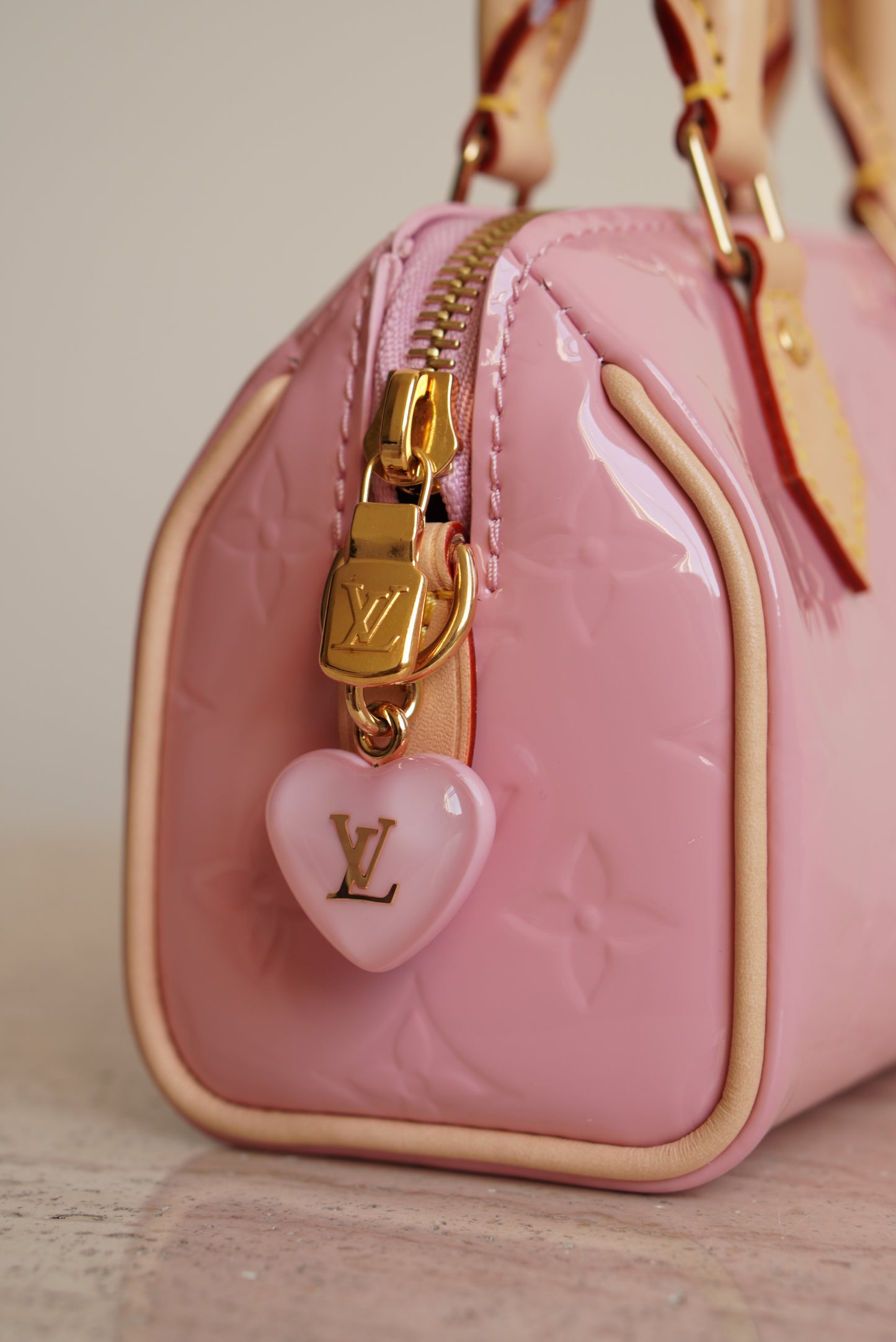 LOUIS VUITTON NANO SPEEDY VALENTINE