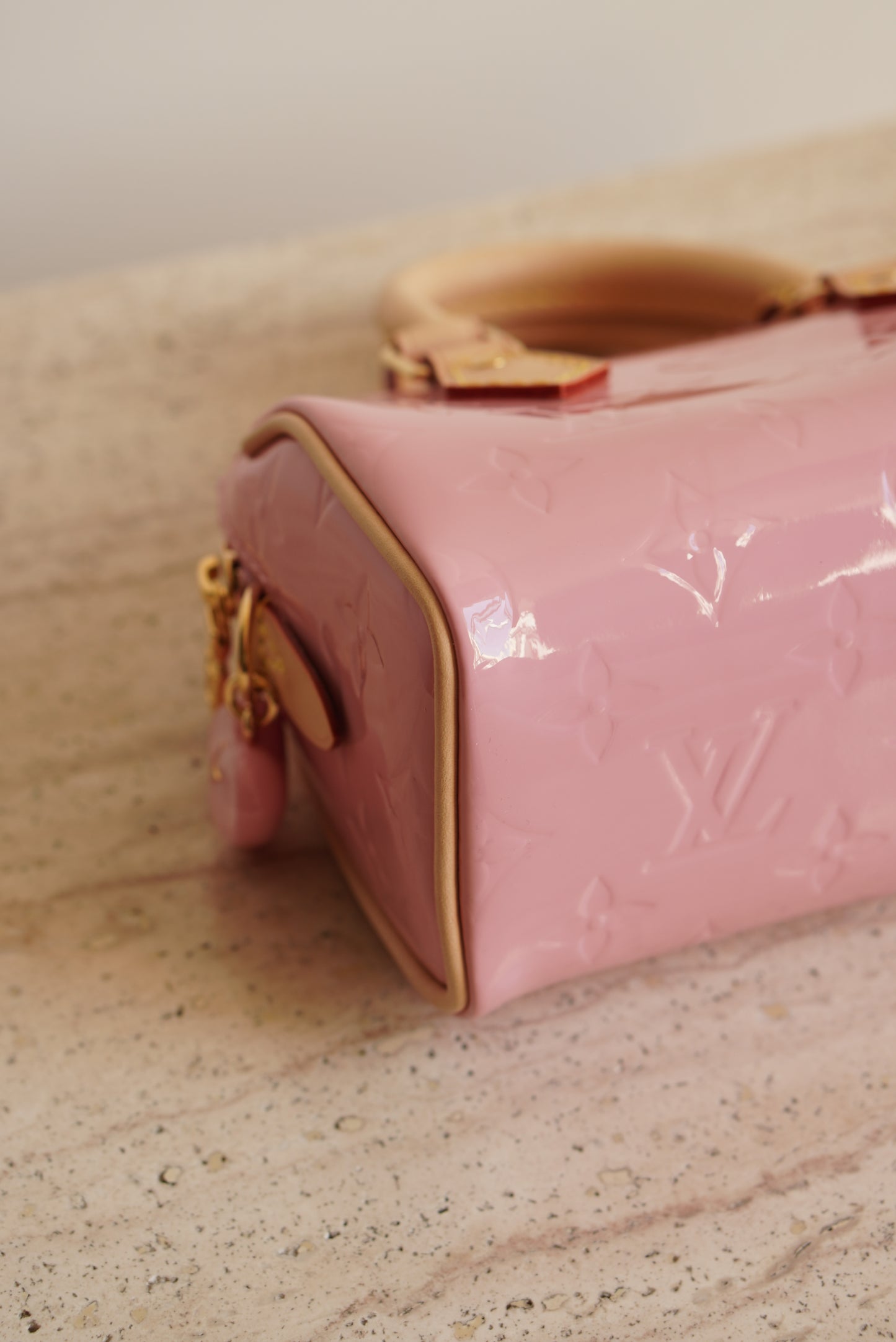LOUIS VUITTON NANO SPEEDY VALENTINE