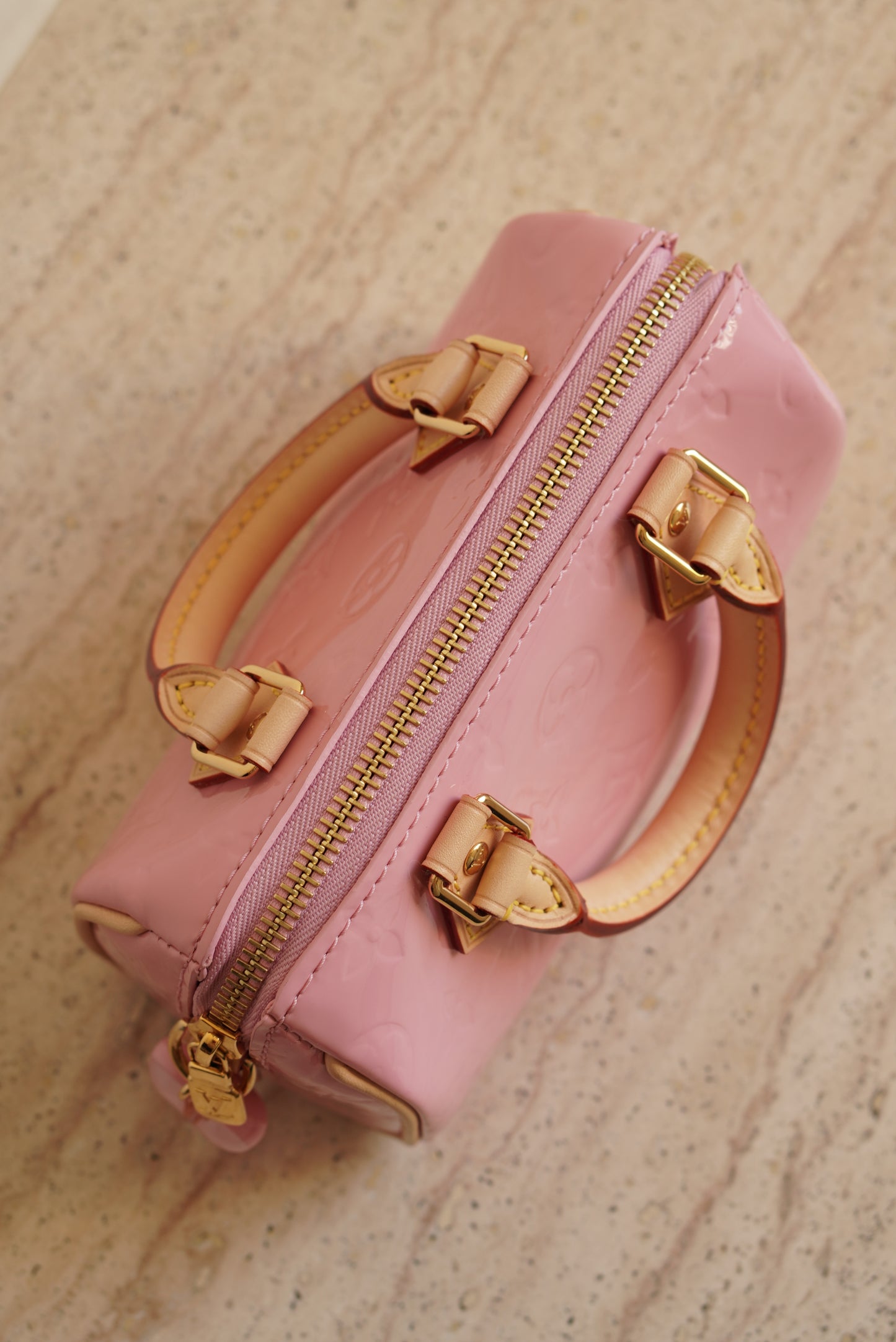 LOUIS VUITTON NANO SPEEDY VALENTINE