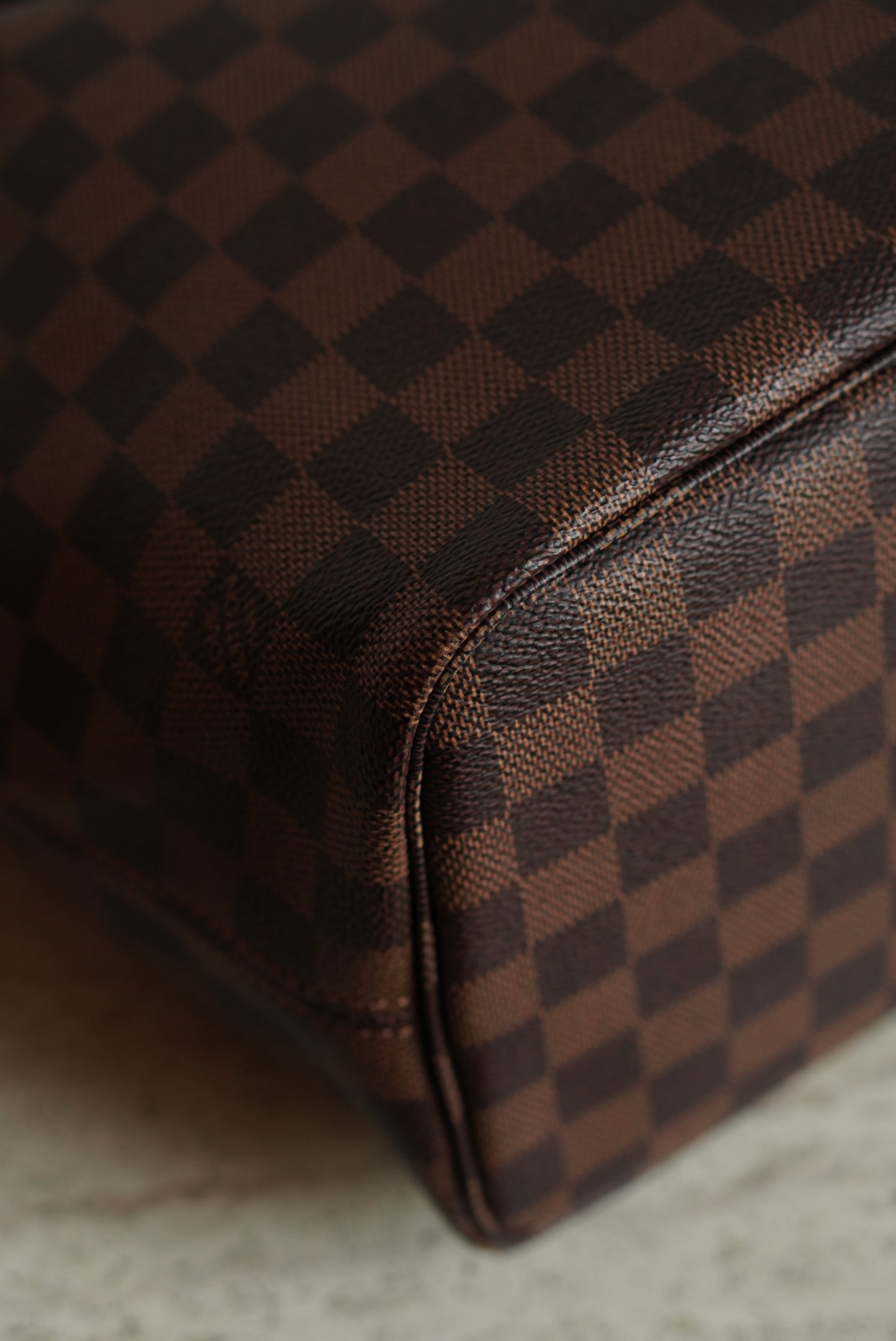 LOUIS VUITTON NEVERFULL MM