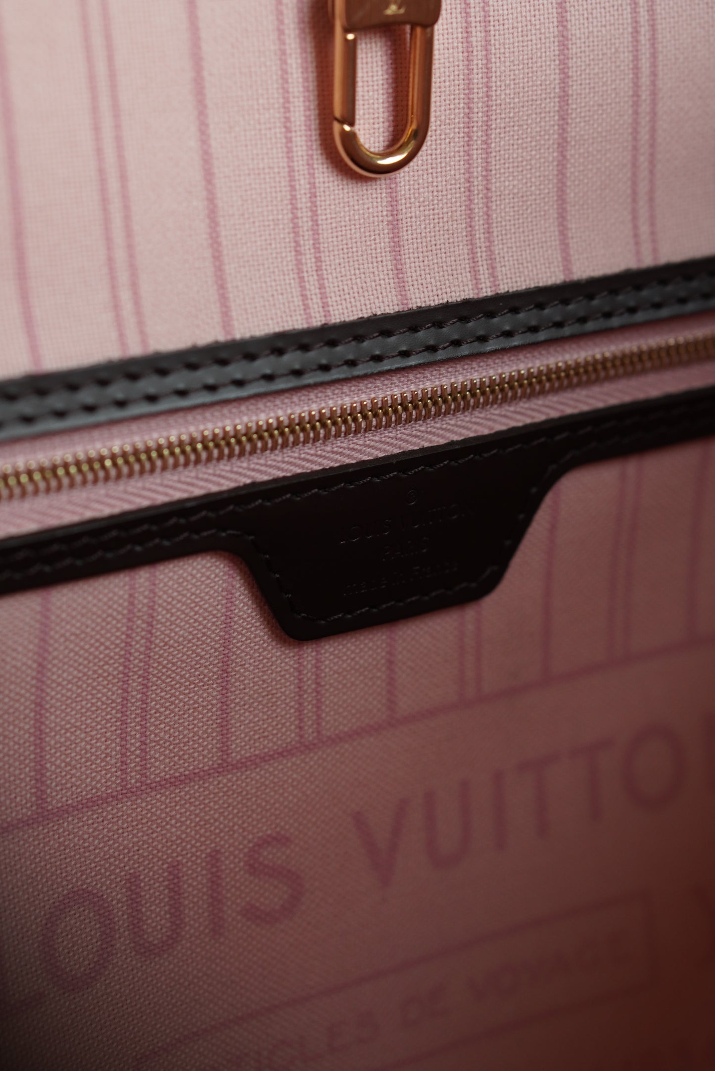 LOUIS VUITTON NEVERFULL MM