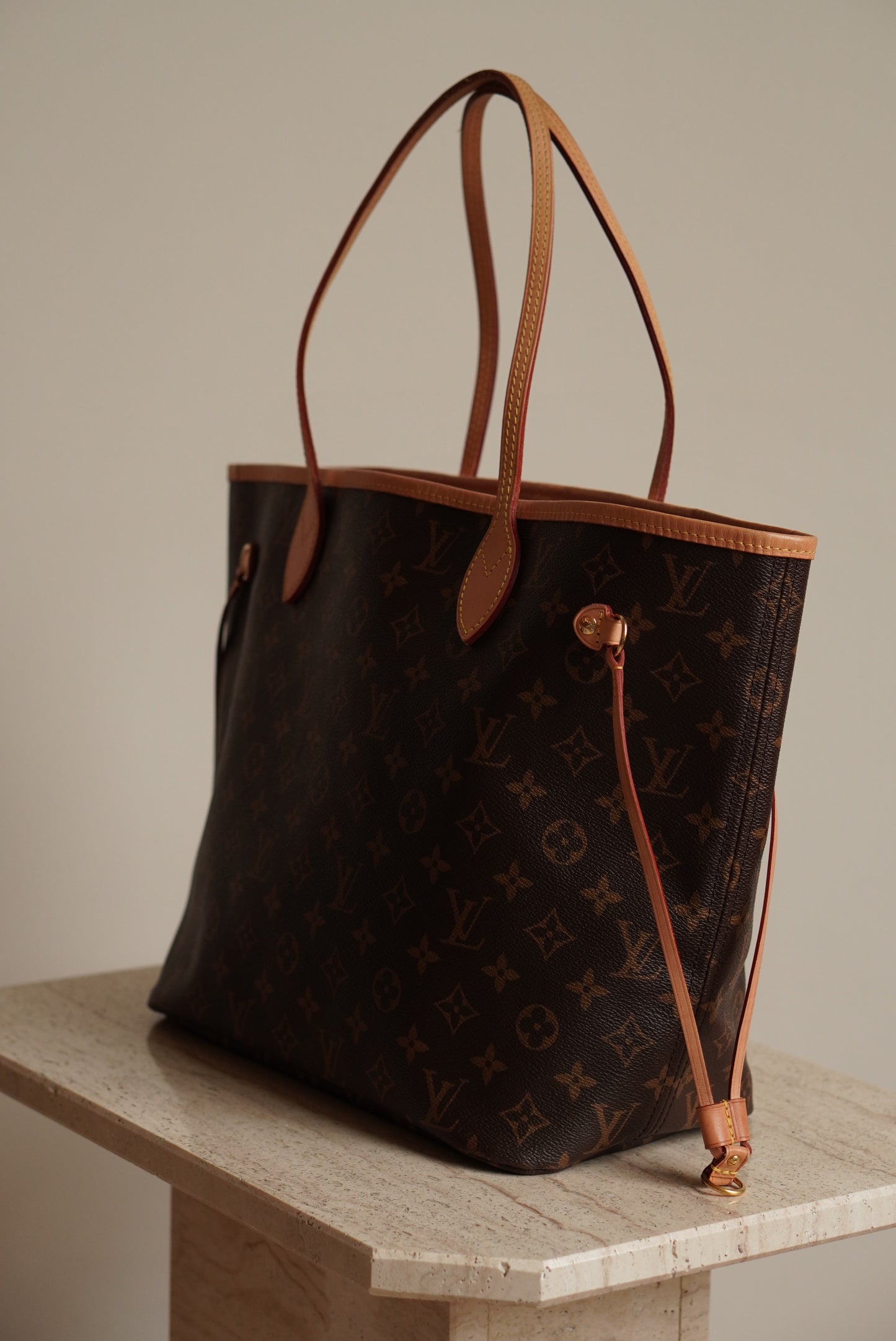 LOUIS VUITTON NEVERFULL MM