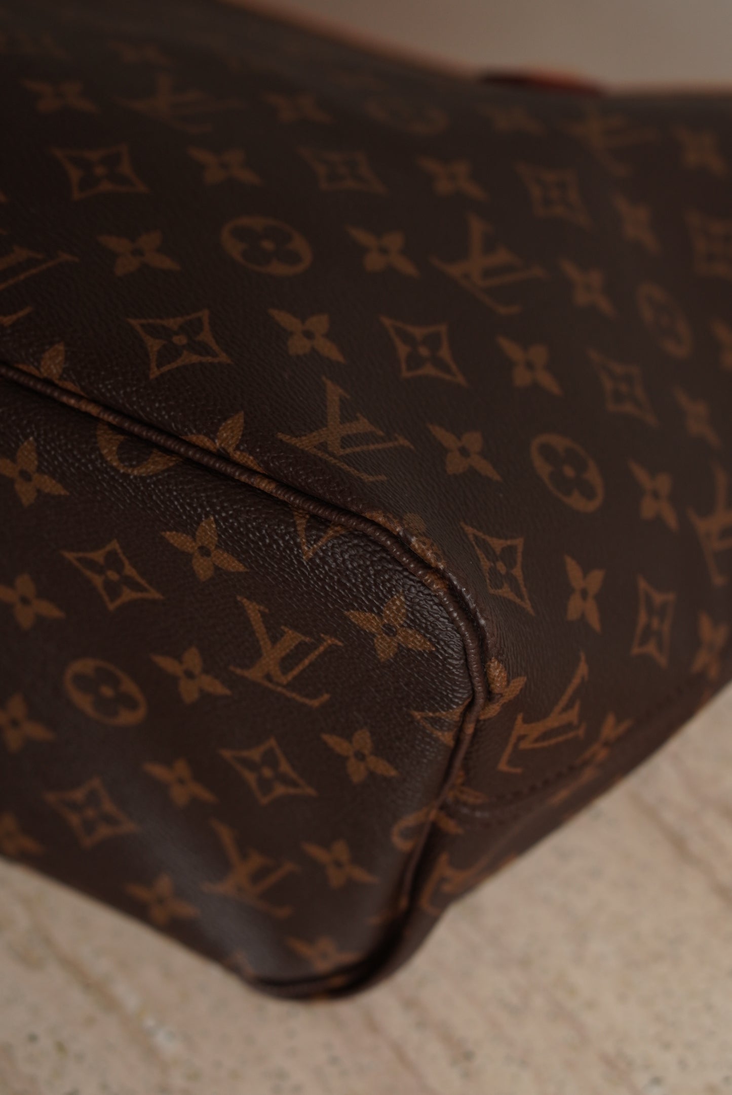LOUIS VUITTON NEVERFULL MM