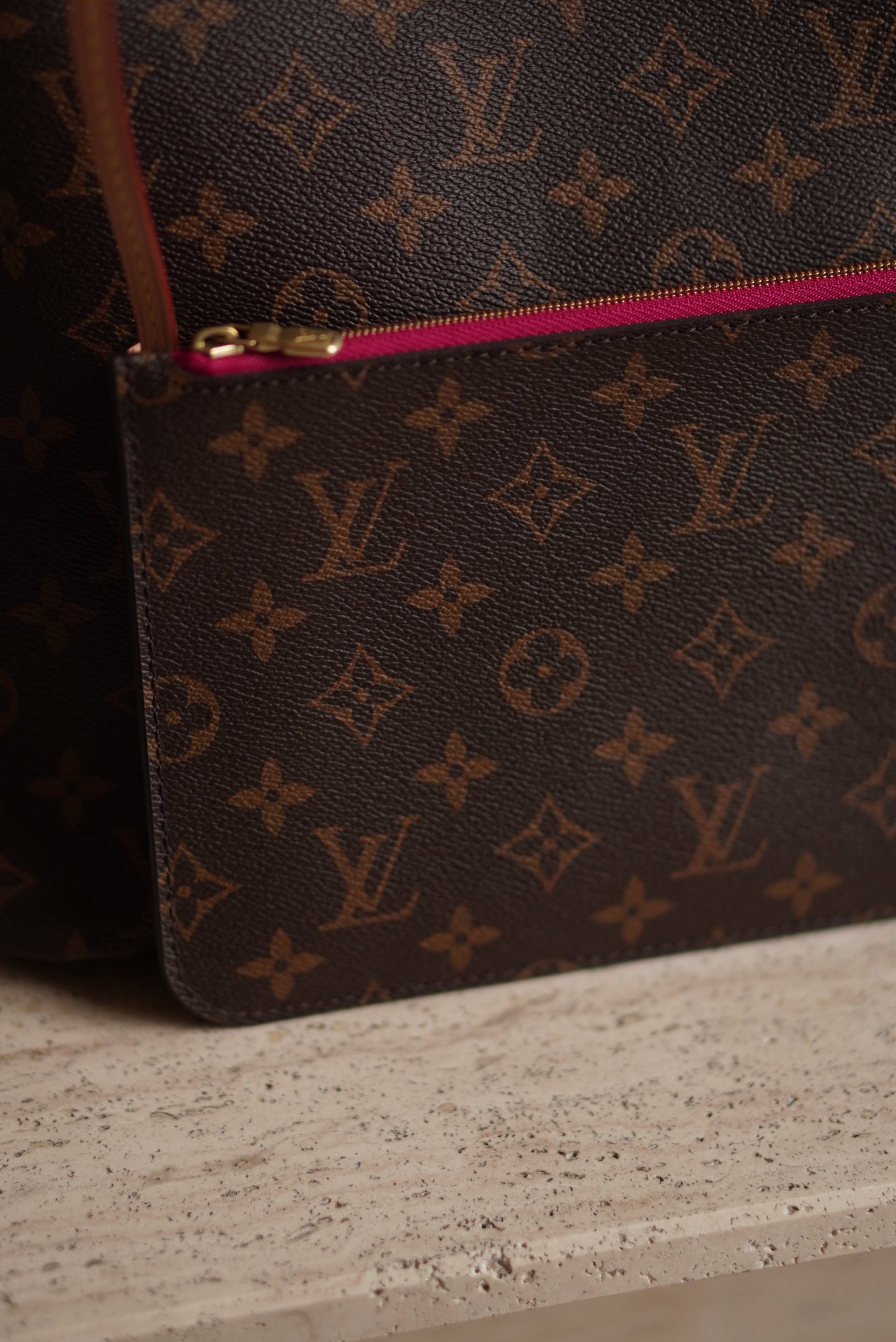 LOUIS VUITTON NEVERFULL MM