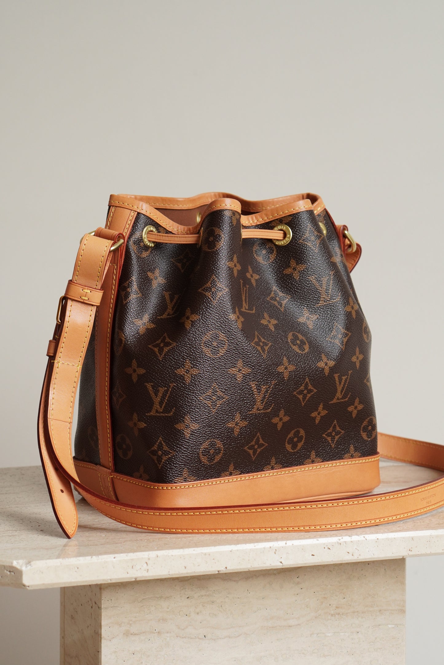 LOUIS VUITTON NOÉ BB