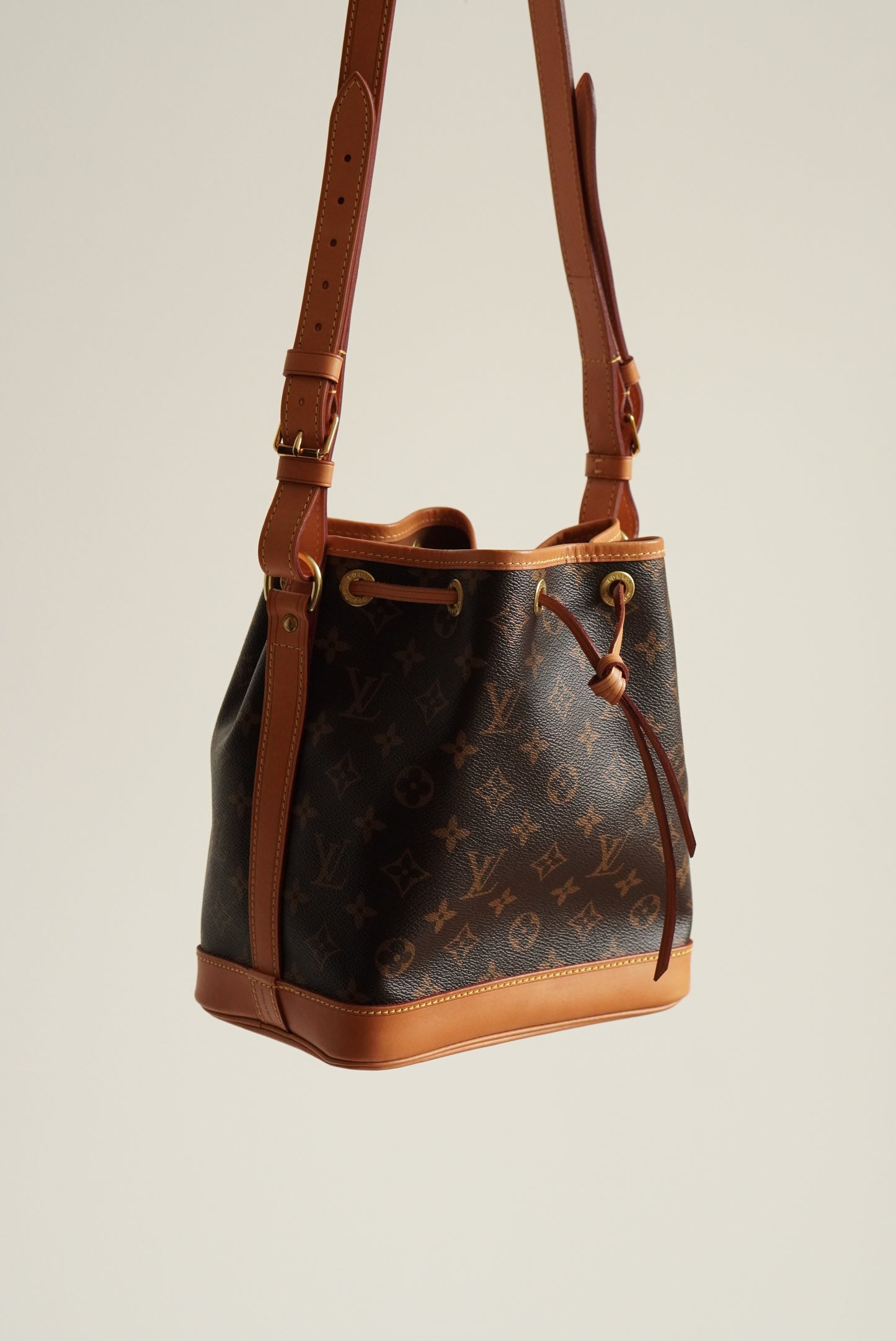 LOUIS VUITTON NOÉ BB