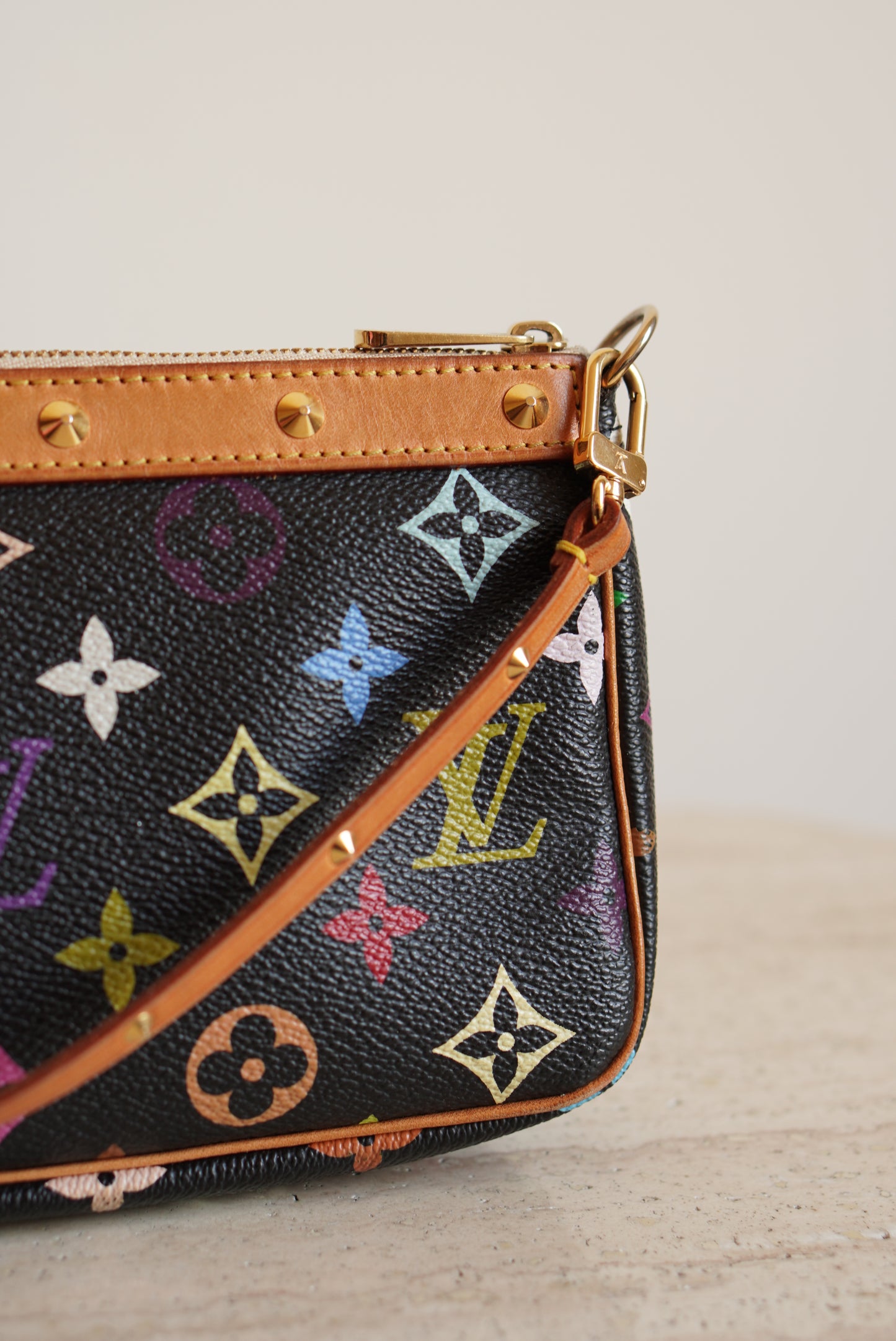 LOUIS VUITTON x TAKASHI MURAKAMI POCHETTE ACCESSOIRES