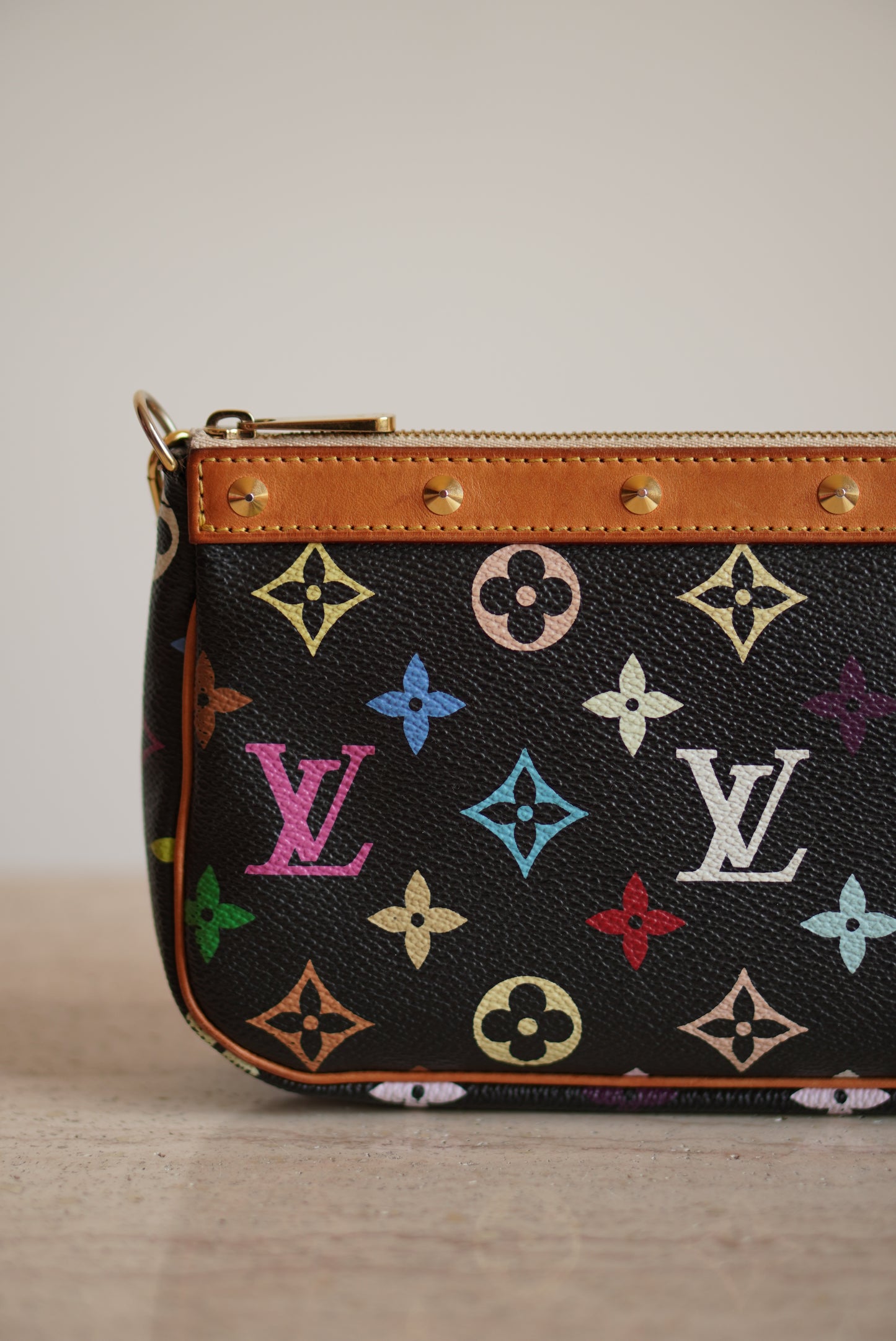 LOUIS VUITTON x TAKASHI MURAKAMI POCHETTE ACCESSOIRES