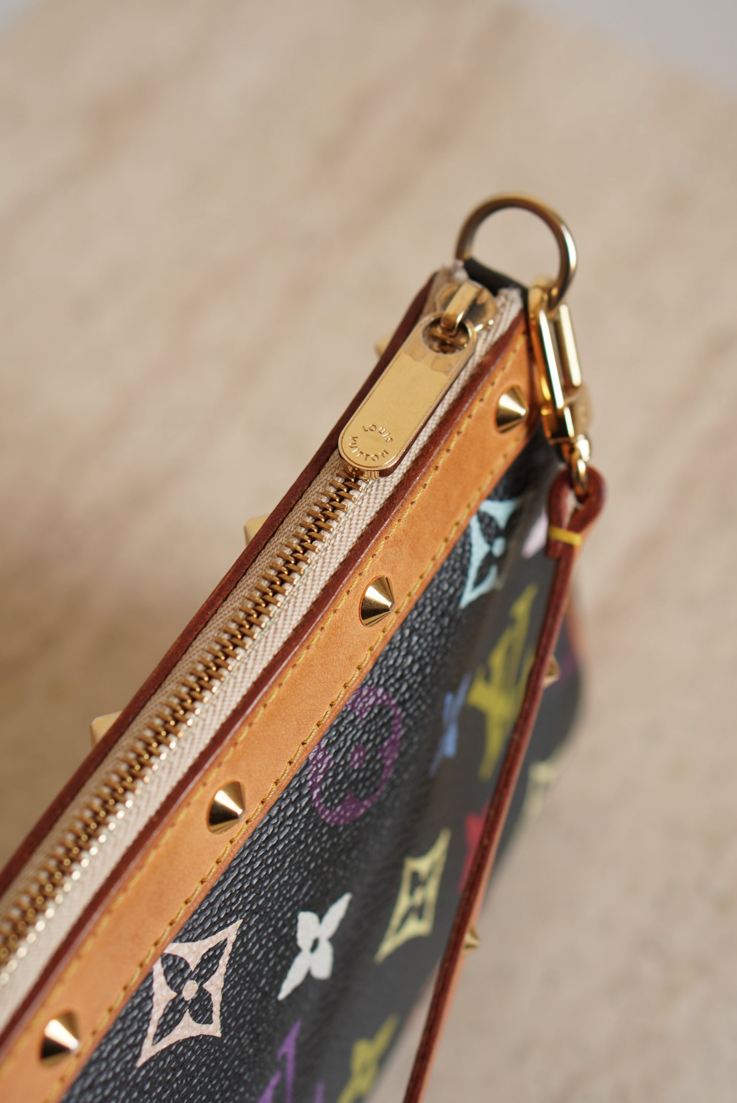 LOUIS VUITTON x TAKASHI MURAKAMI POCHETTE ACCESSOIRES