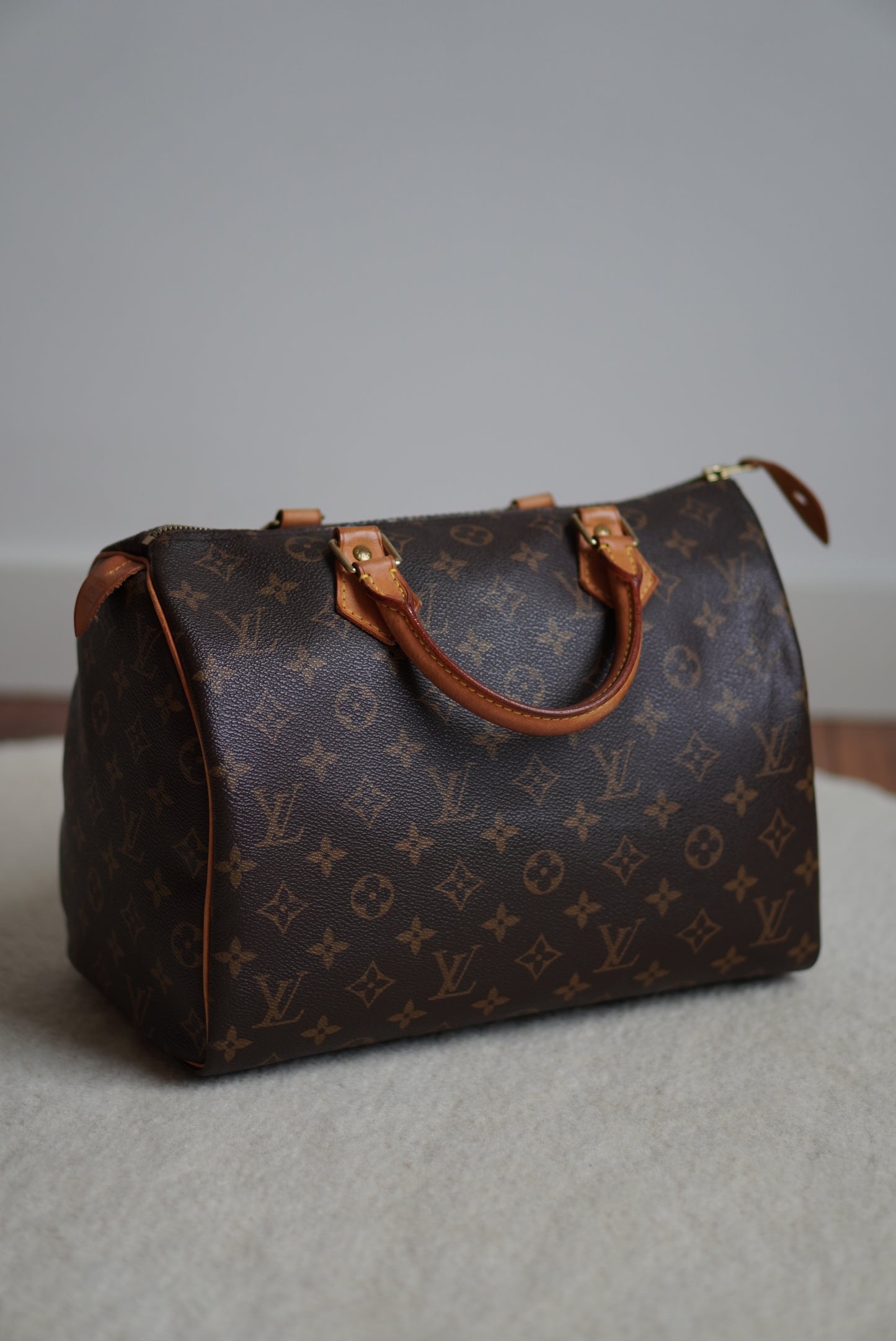 LOUIS VUITTON SPEEDY 30