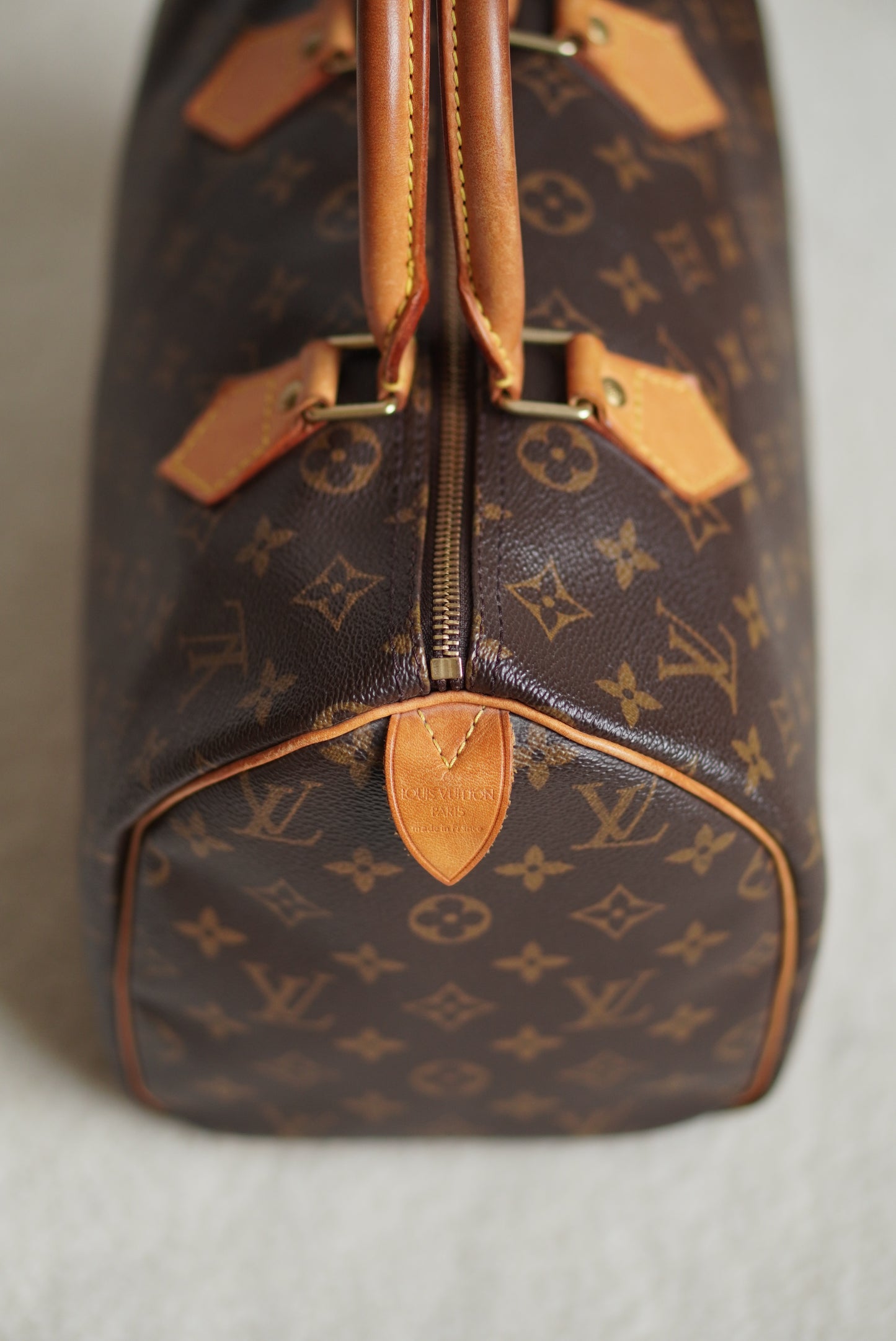 LOUIS VUITTON SPEEDY 30