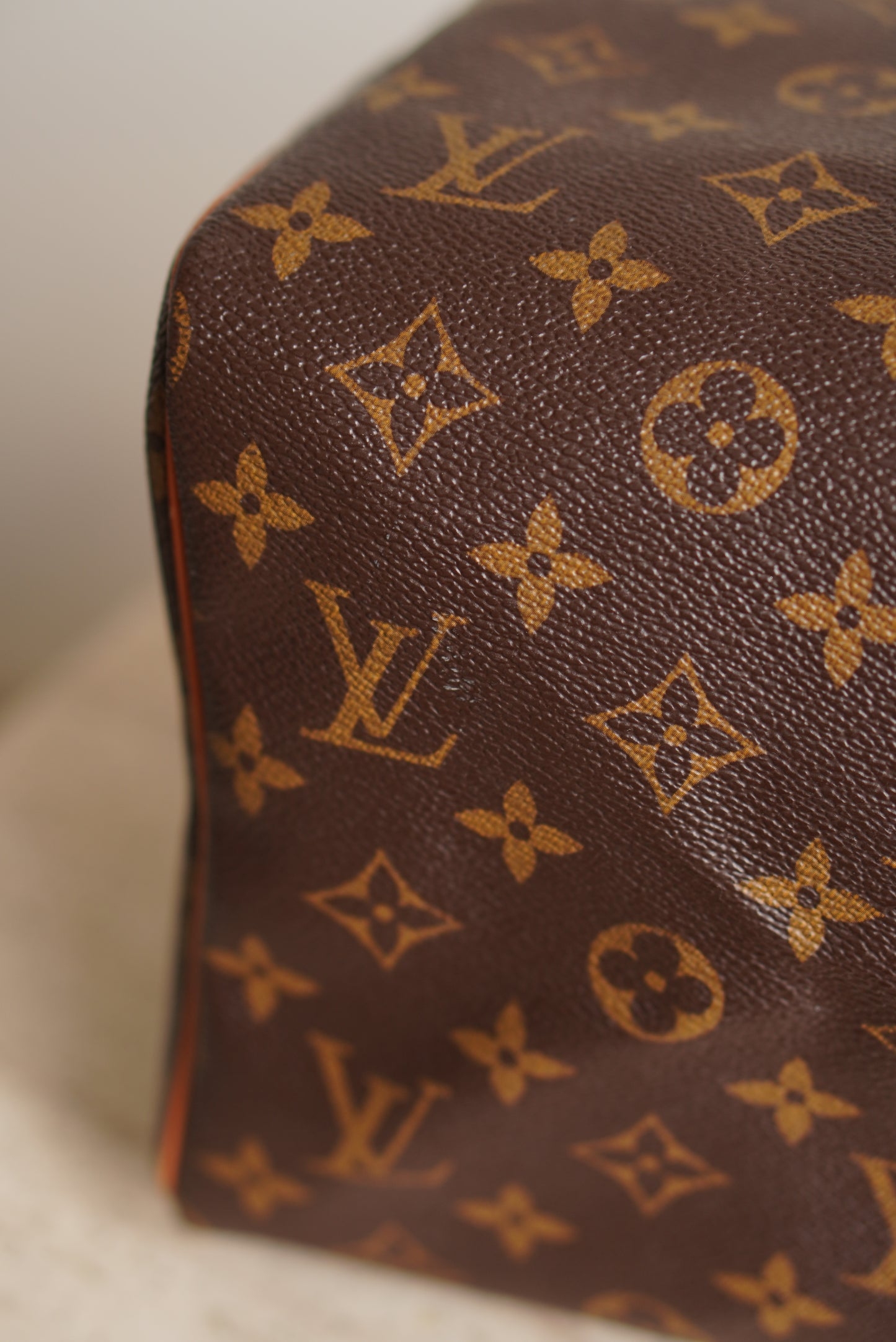 LOUIS VUITTON SPEEDY 30