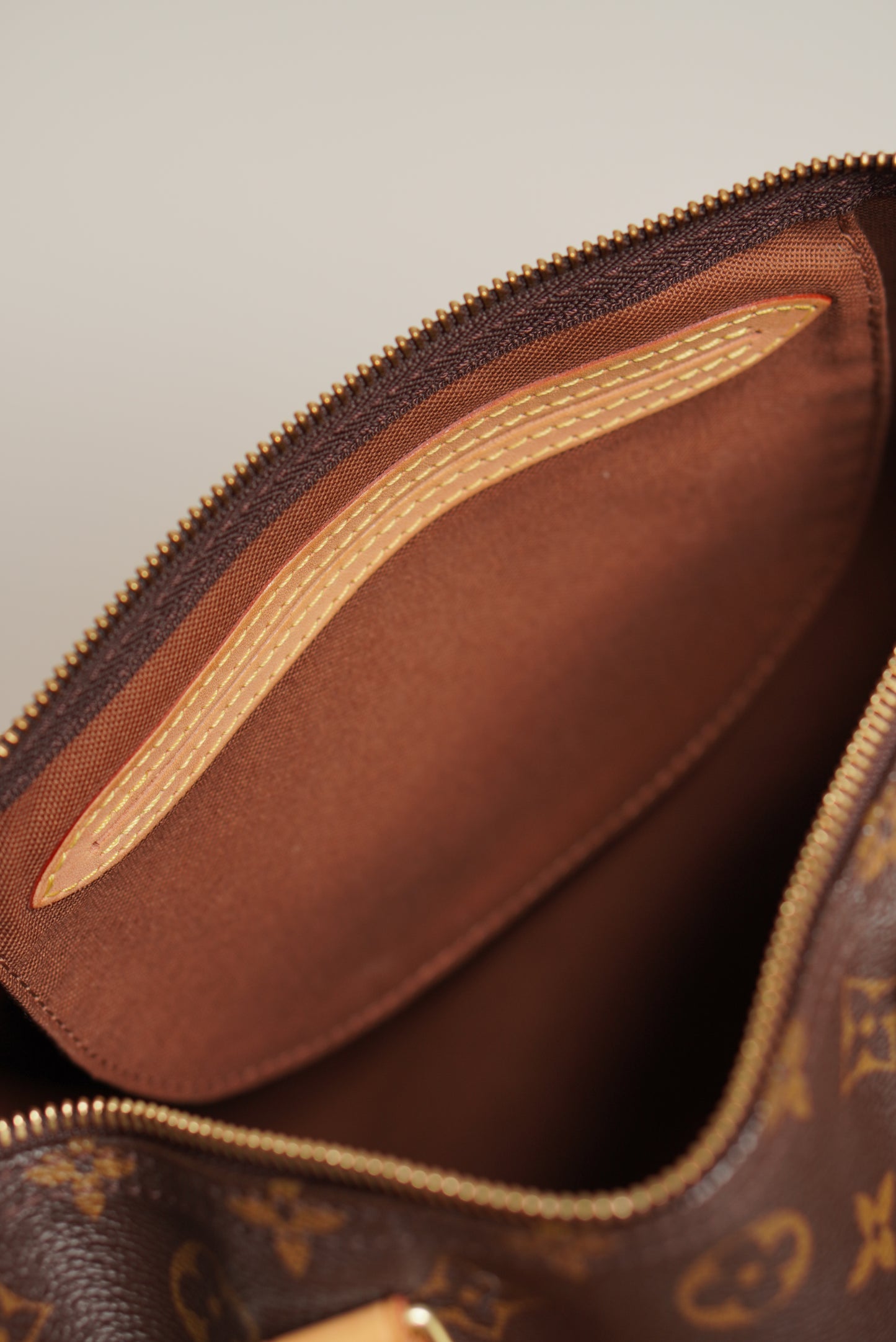 LOUIS VUITTON SPEEDY 30