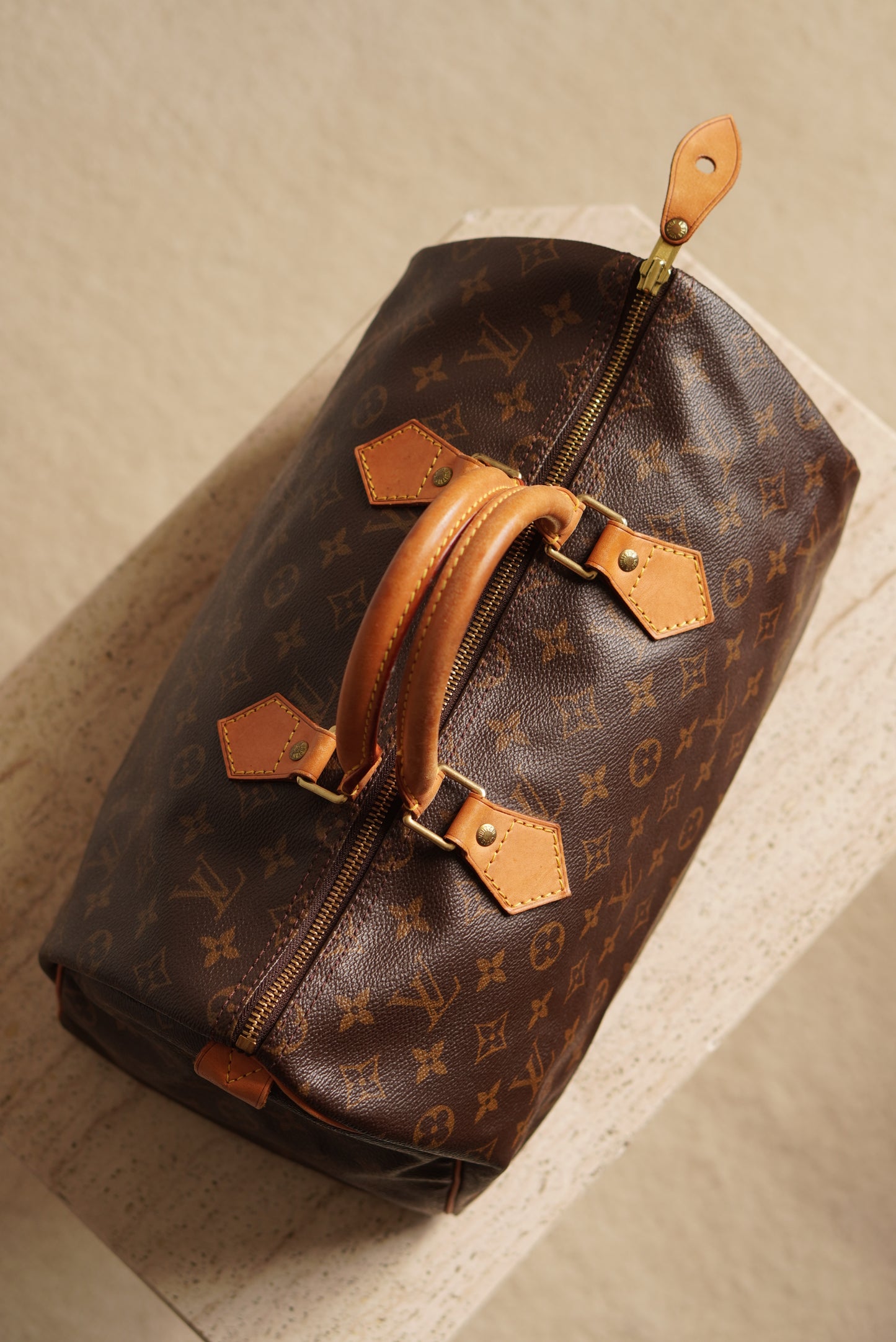 LOUIS VUITTON SPEEDY 35