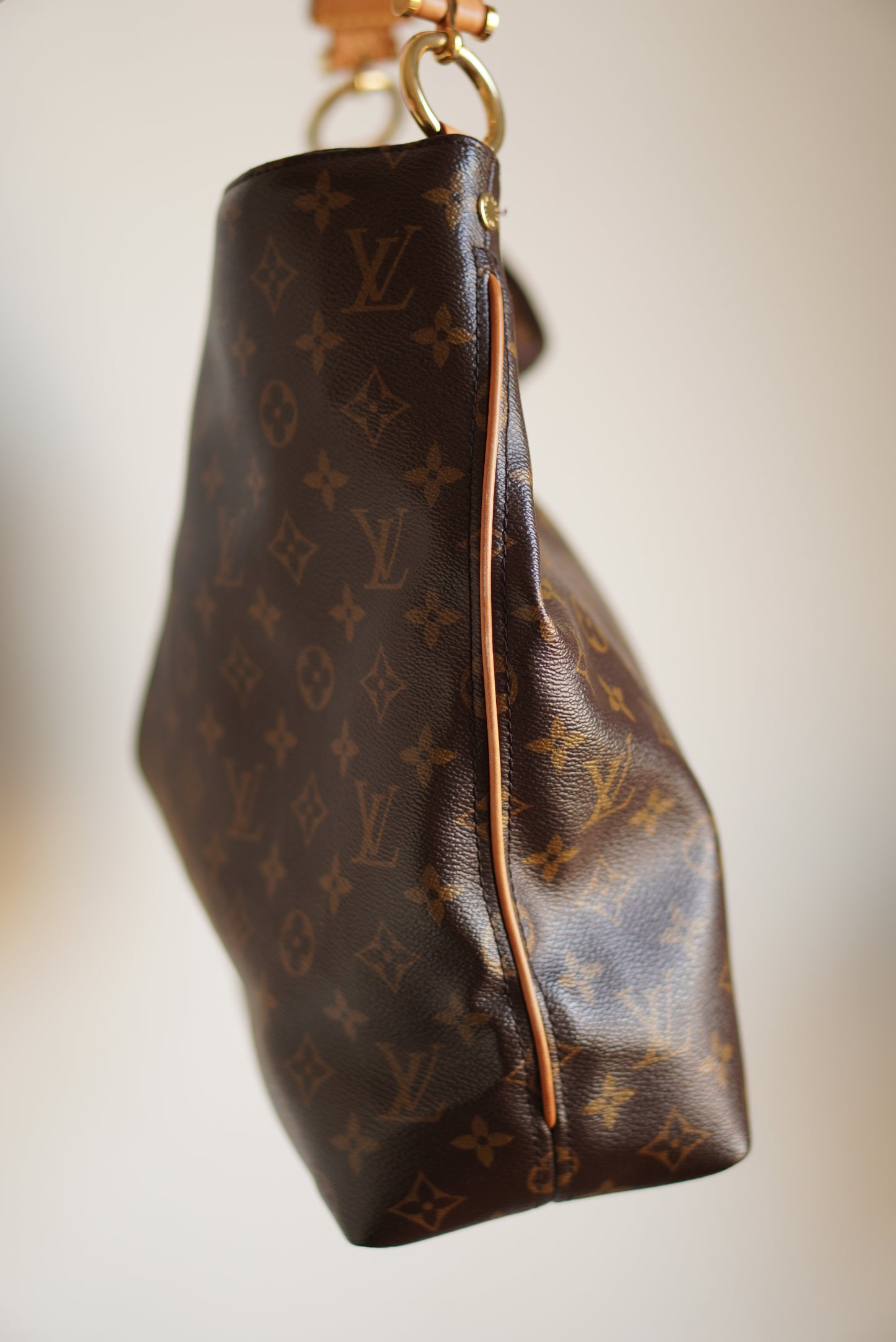LOUIS VUITTON SULLY MM