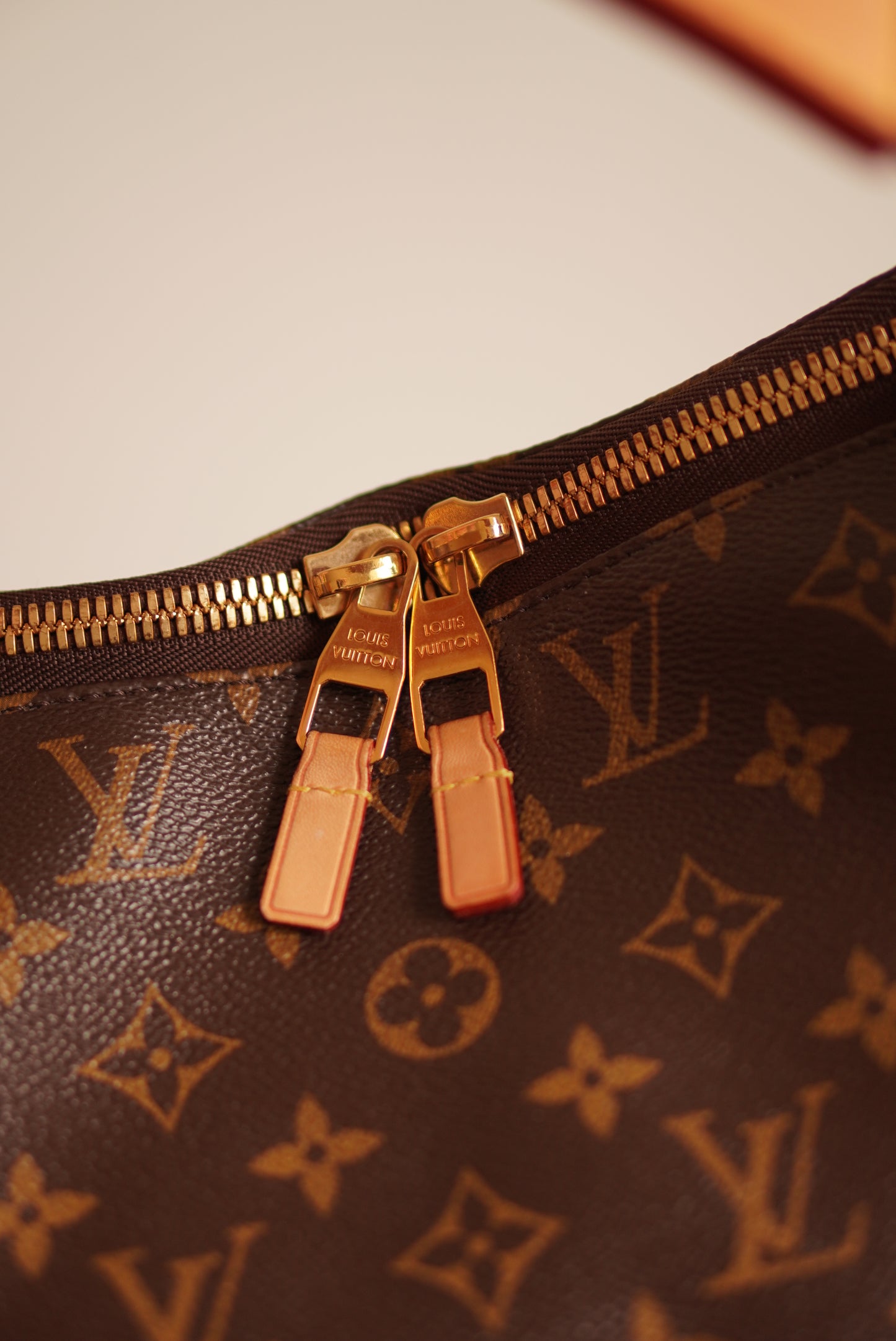 LOUIS VUITTON SULLY MM
