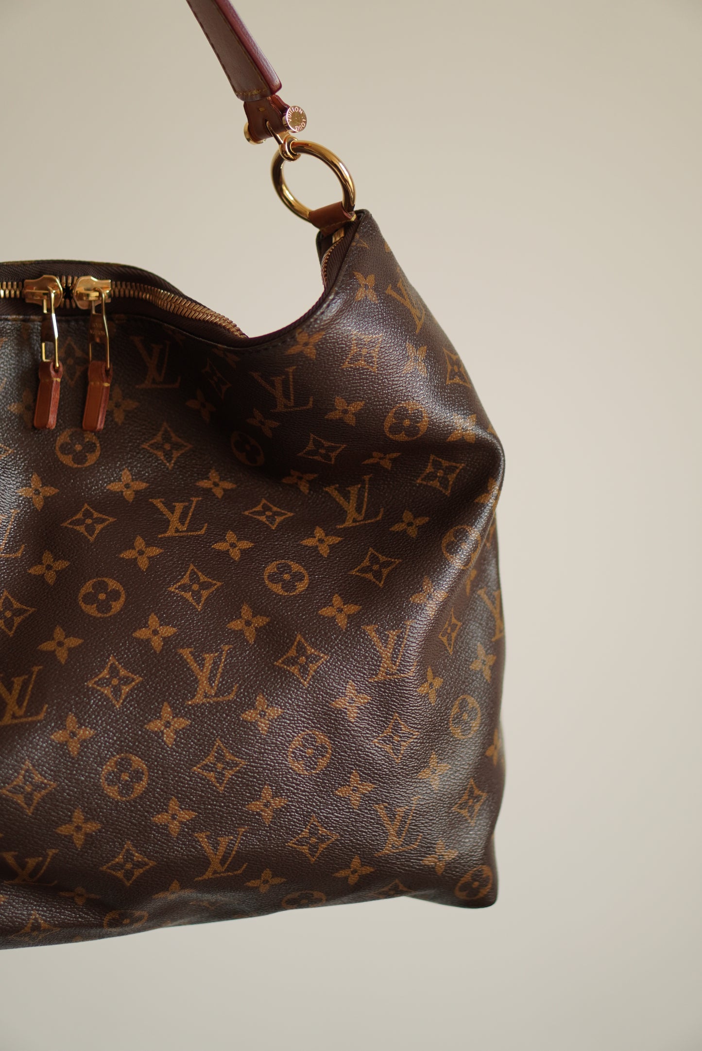 LOUIS VUITTON SULLY MM