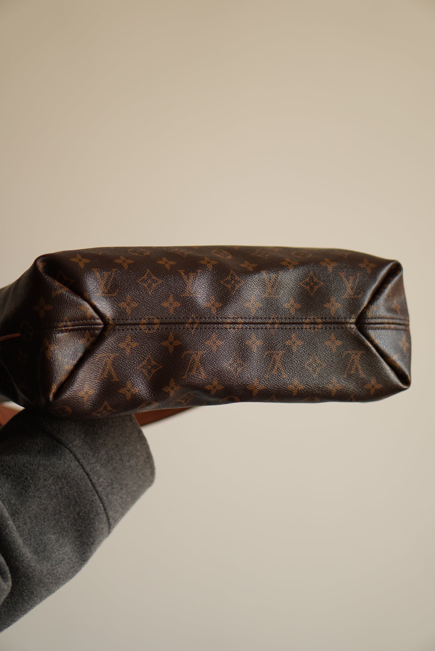 LOUIS VUITTON SULLY MM