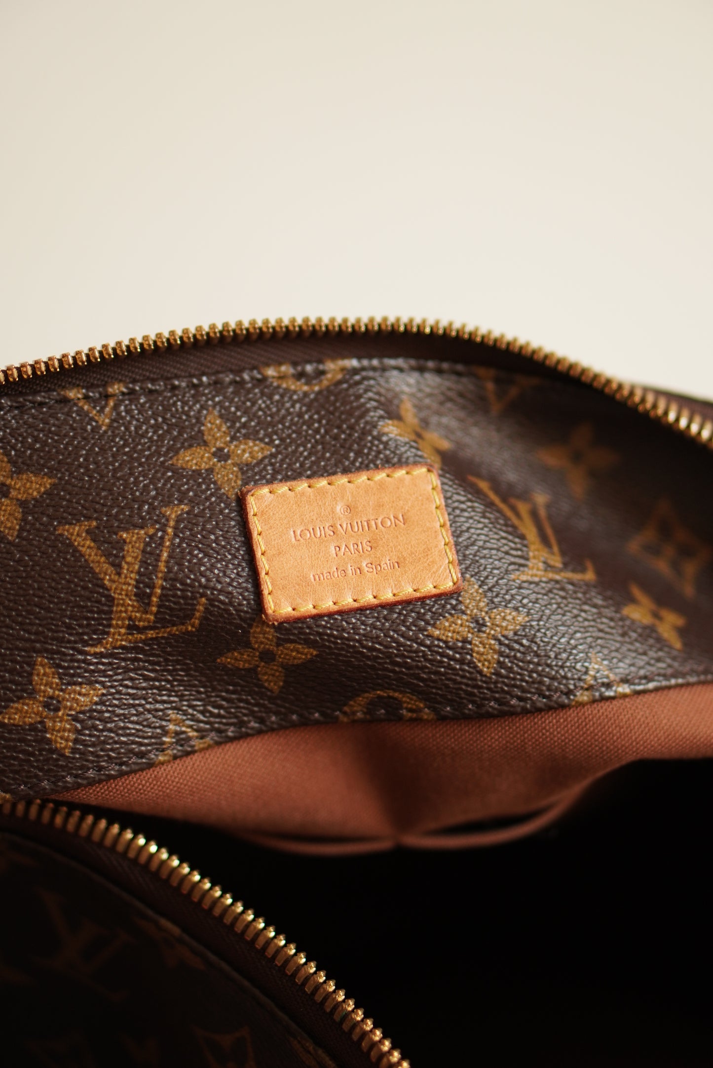 LOUIS VUITTON SULLY MM