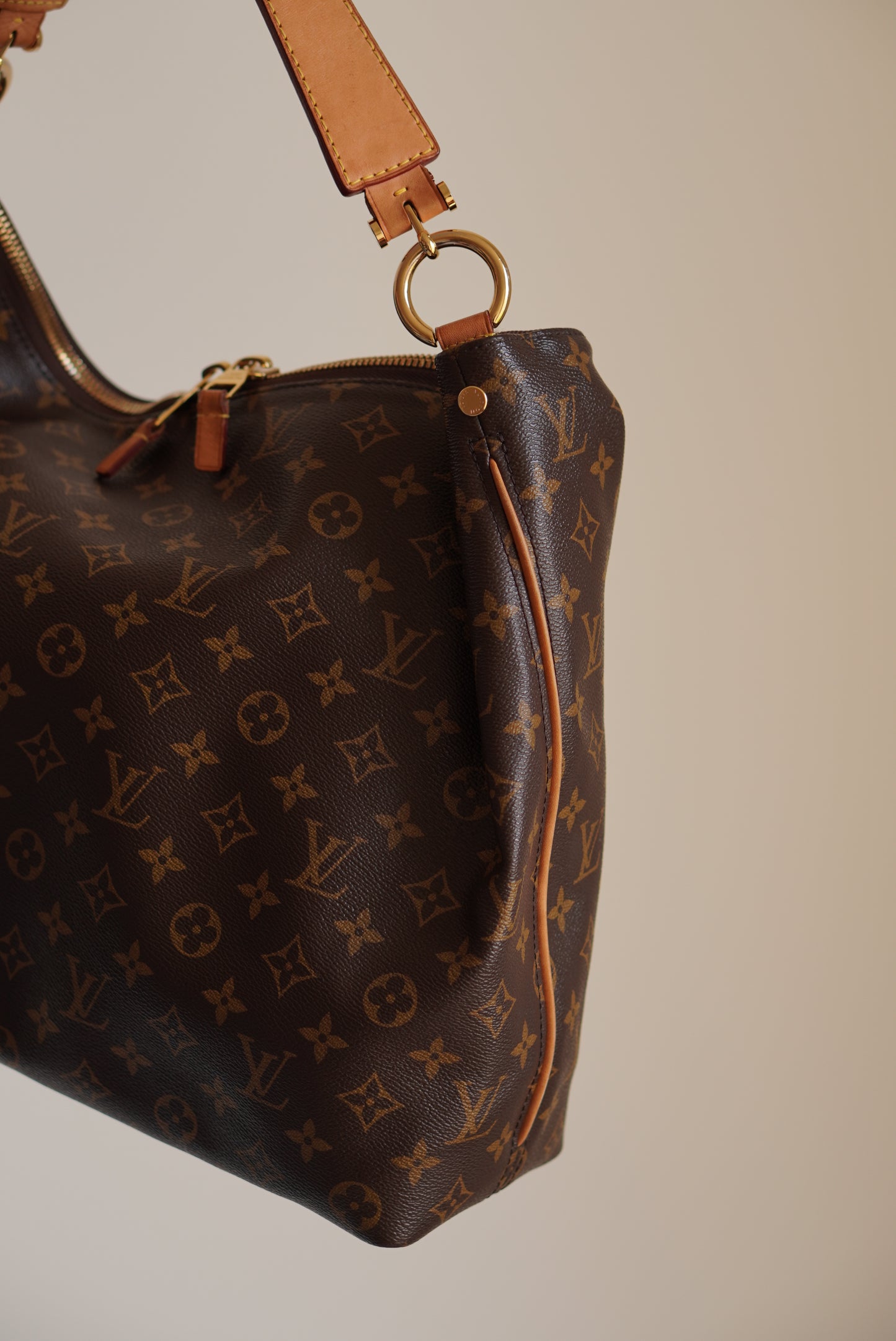 LOUIS VUITTON SULLY MM