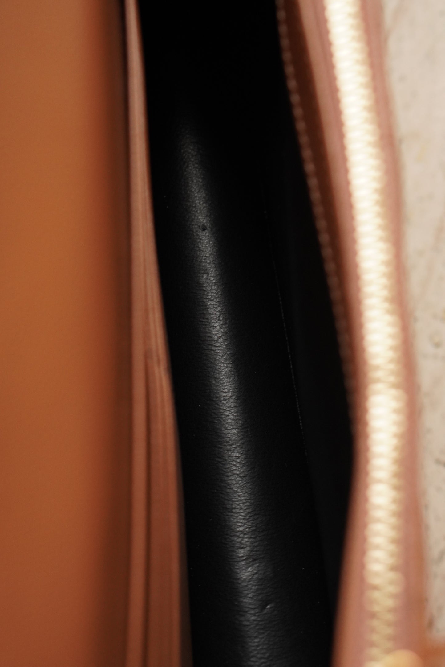 SAINT LAURENT CASSANDRE ENVELOPE CHAIN WALLET