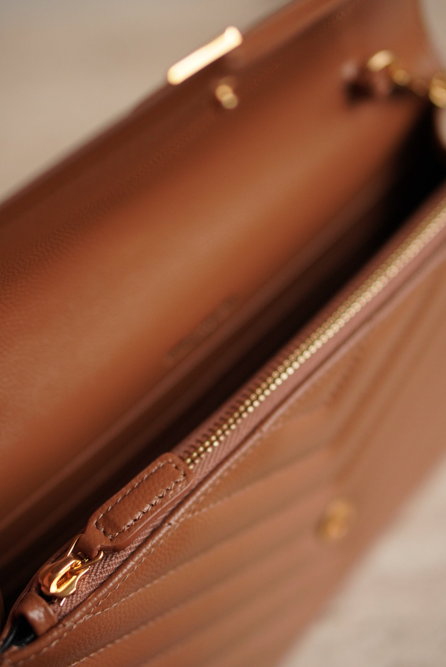 SAINT LAURENT CASSANDRE ENVELOPE CHAIN WALLET