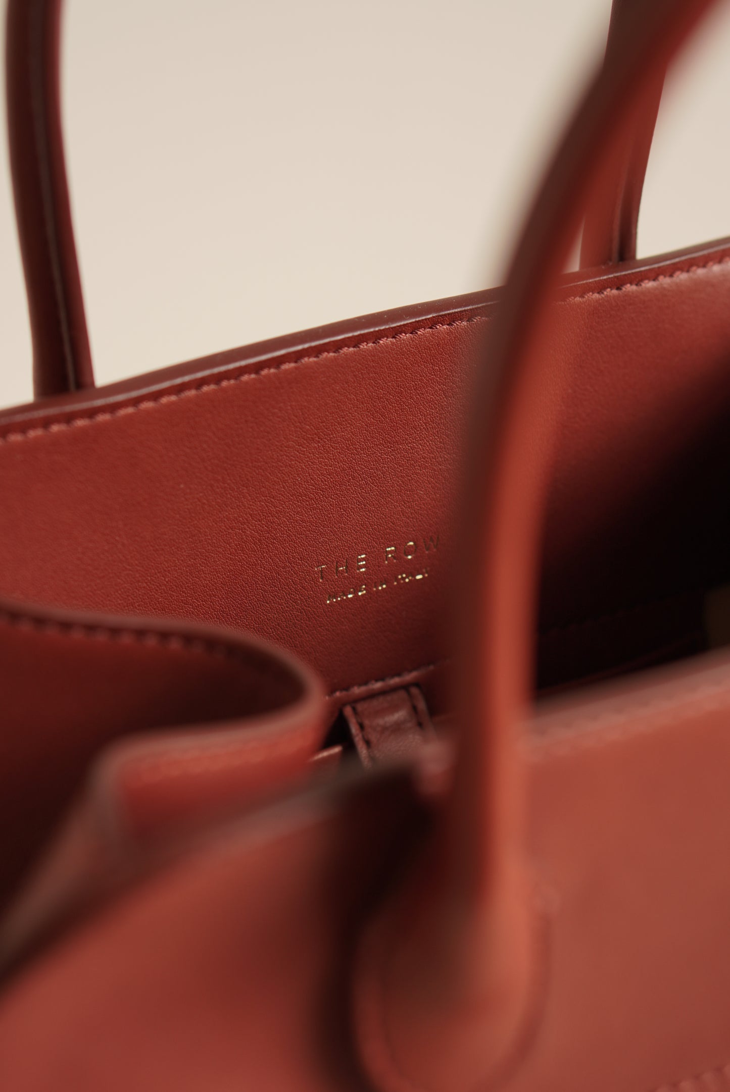 THE ROW SOFT MARGAUX 10 | BURGUNDY
