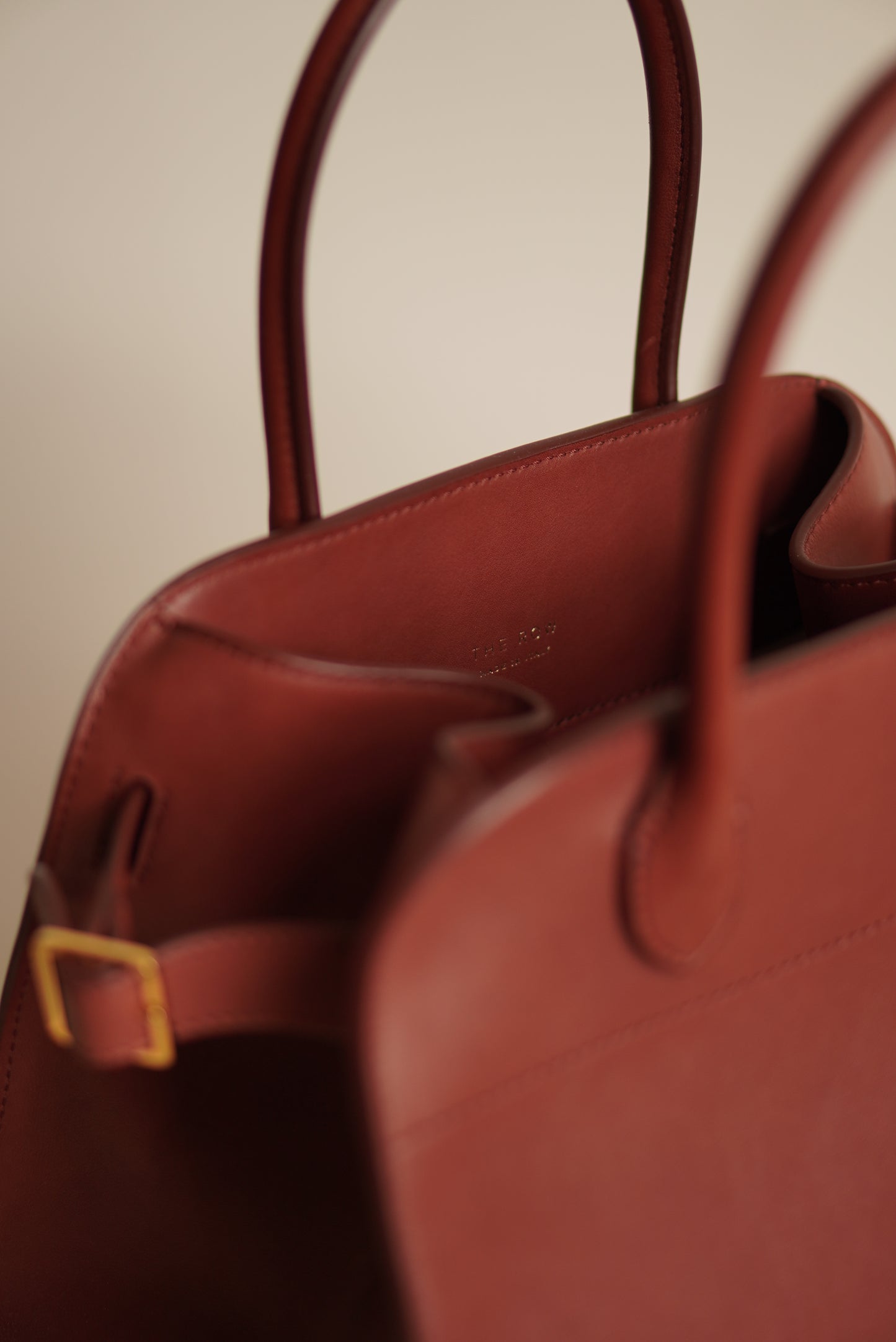 THE ROW SOFT MARGAUX 10 | BURGUNDY