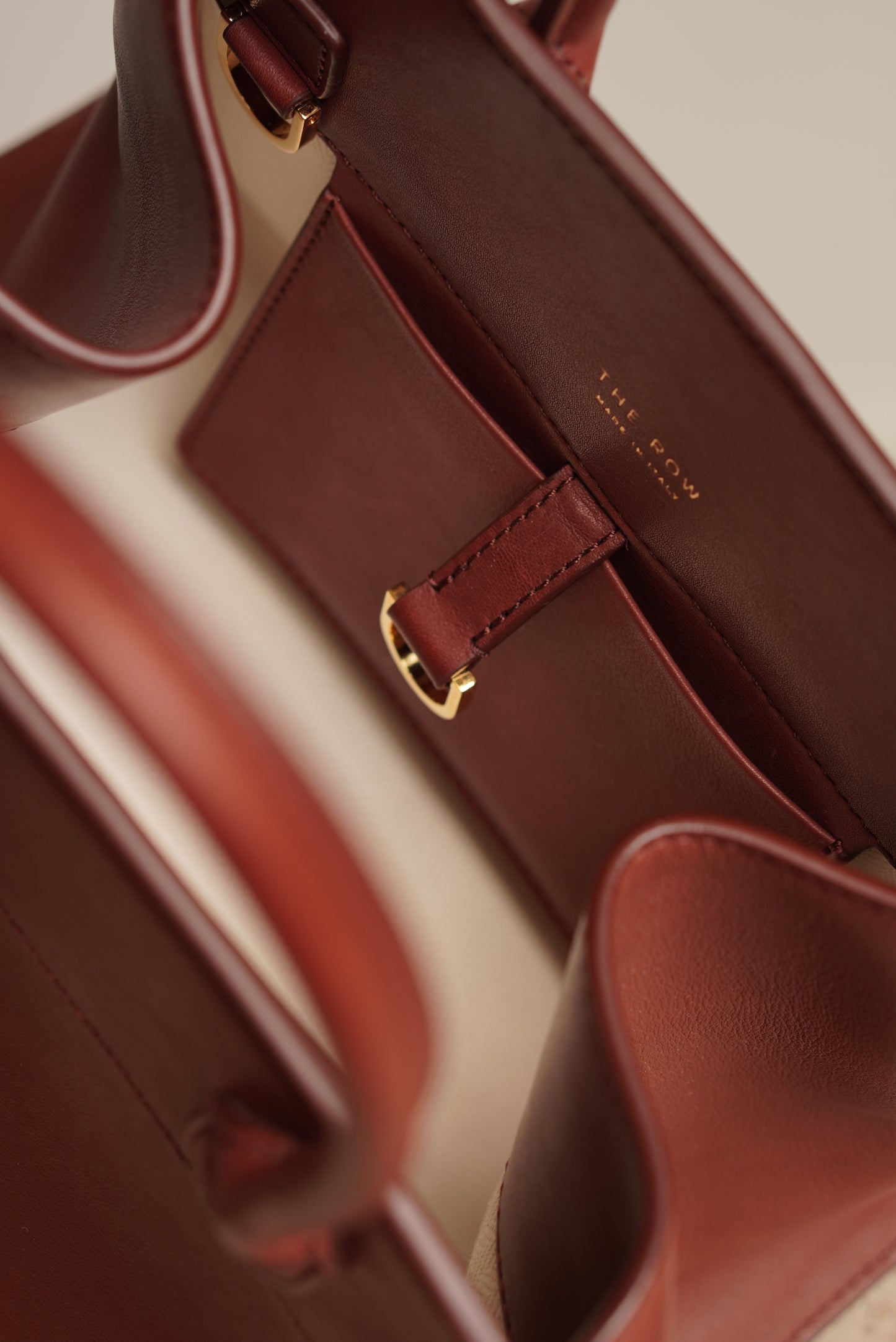 THE ROW SOFT MARGAUX 10 | BURGUNDY