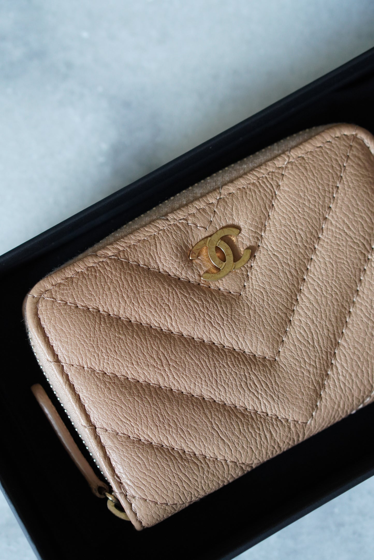 CHANEL CLASSIC ZIPPED COIN PURSE