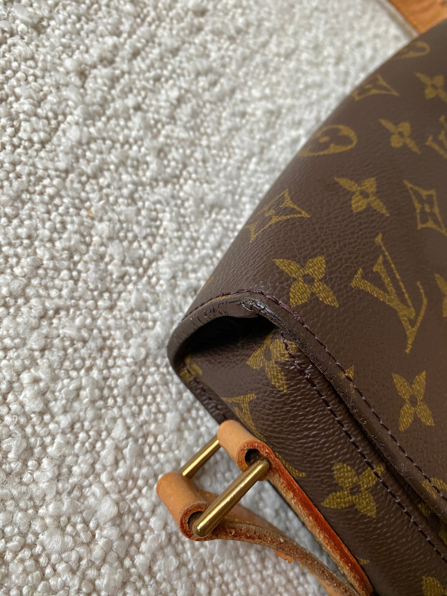 LOUIS VUITTON SAINT CLOUD GM