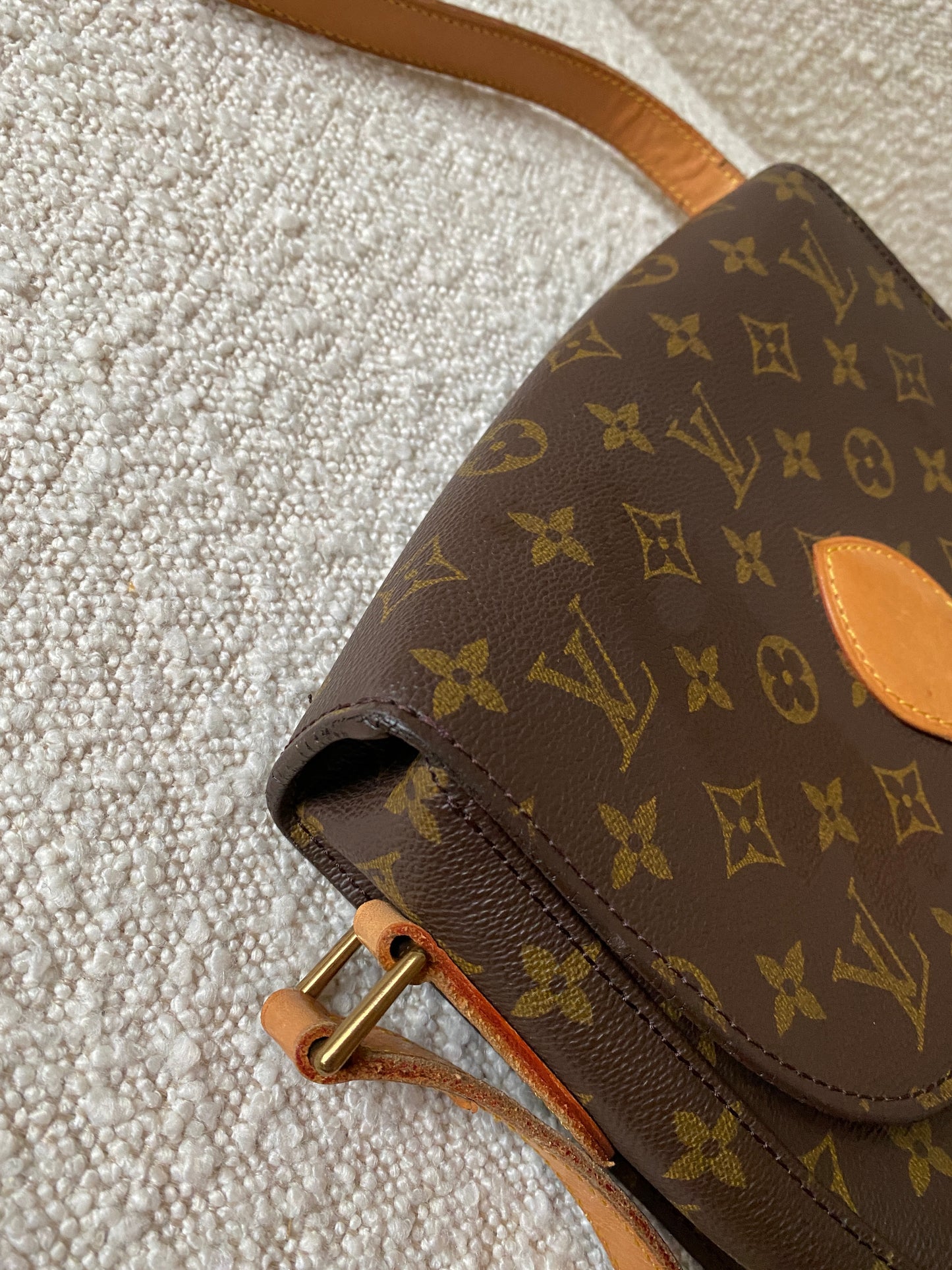 LOUIS VUITTON SAINT CLOUD GM