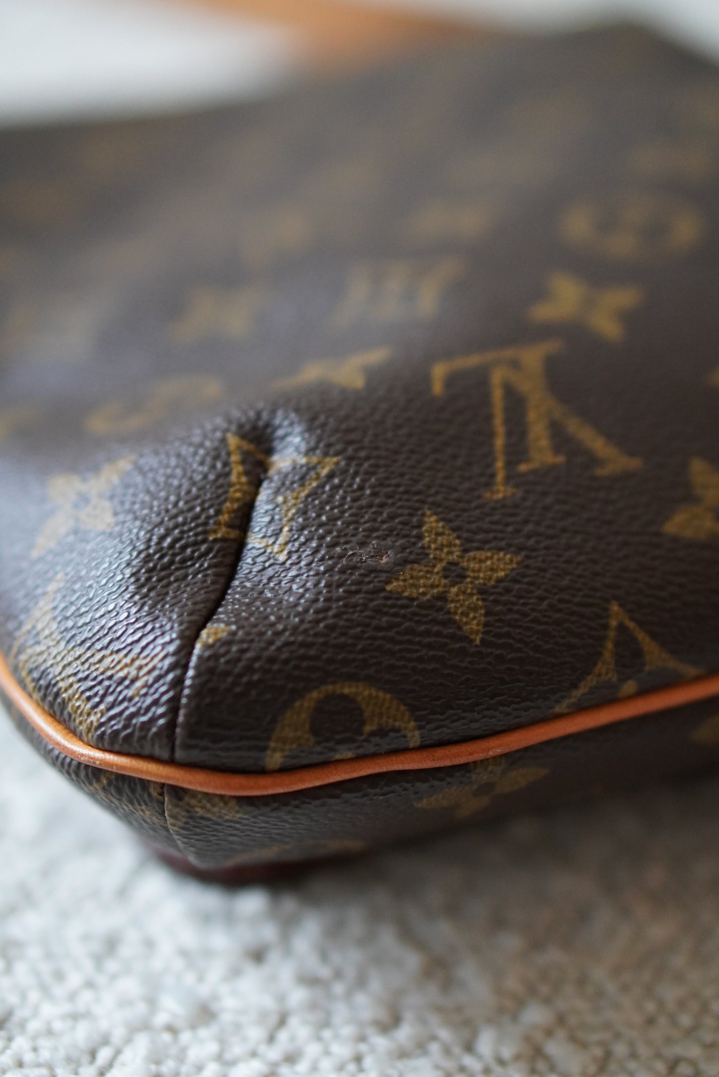 LOUIS VUITTON MUSETTE SALSA PM