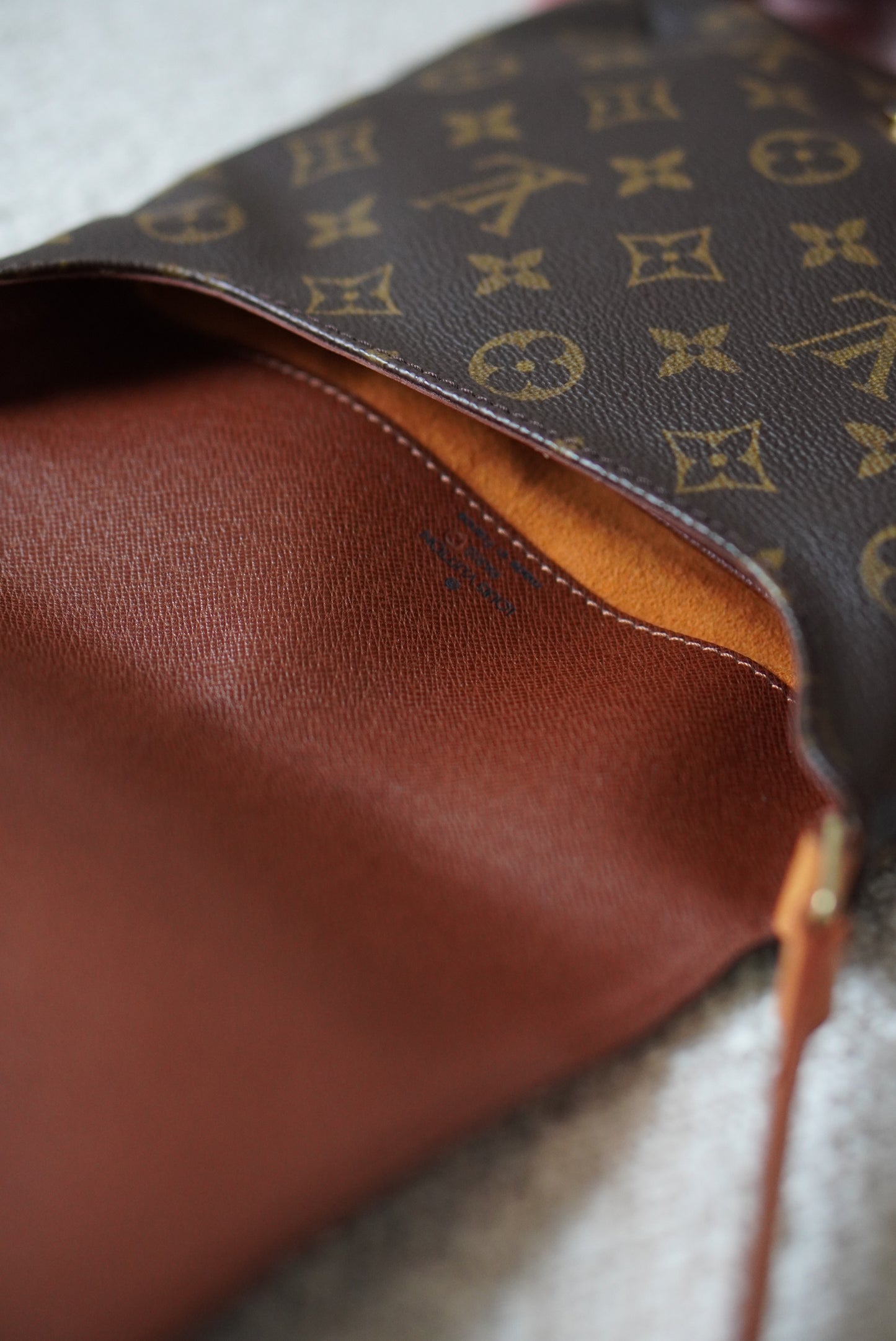 LOUIS VUITTON MUSETTE SALSA PM