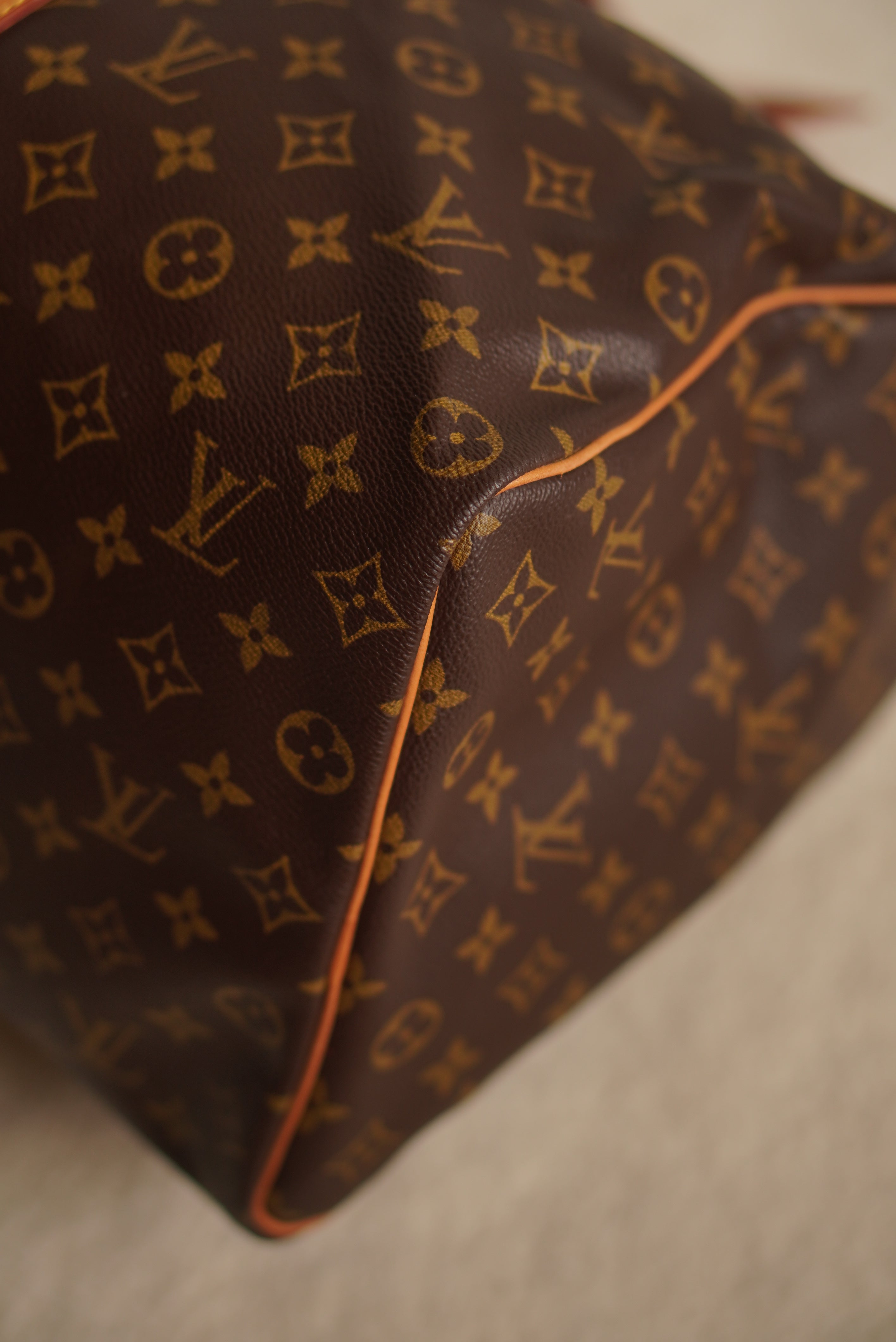 LOUIS VUITTON KEEPALL 50