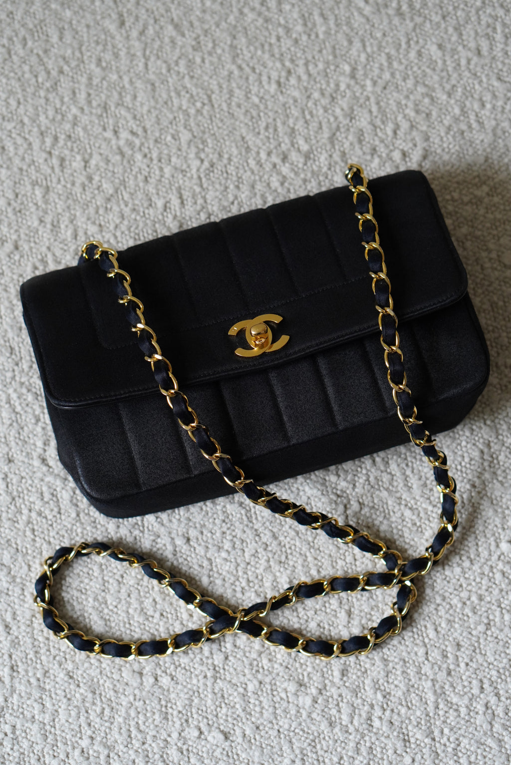 CHANEL DIANA STRIPE
