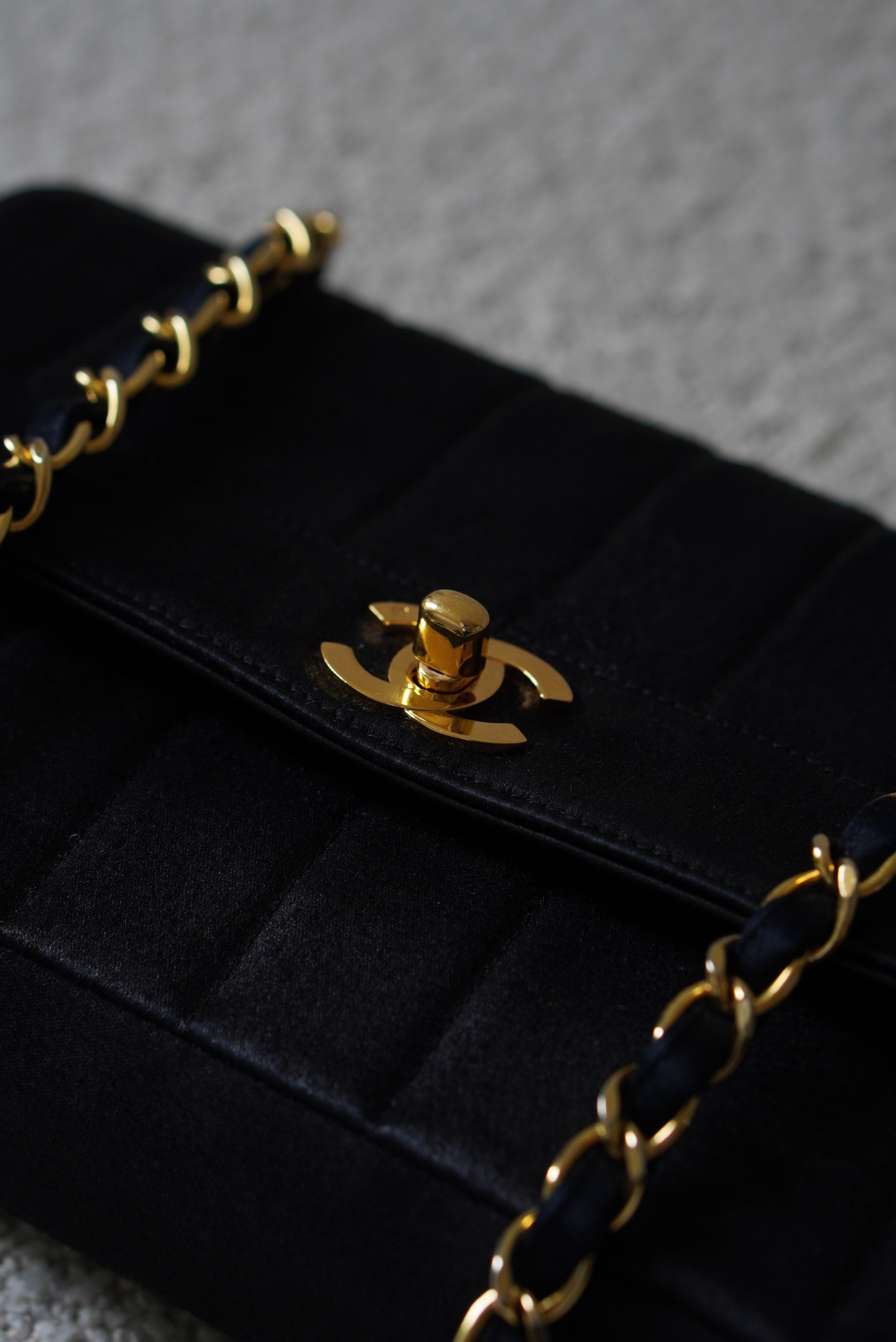 CHANEL DIANA STRIPE