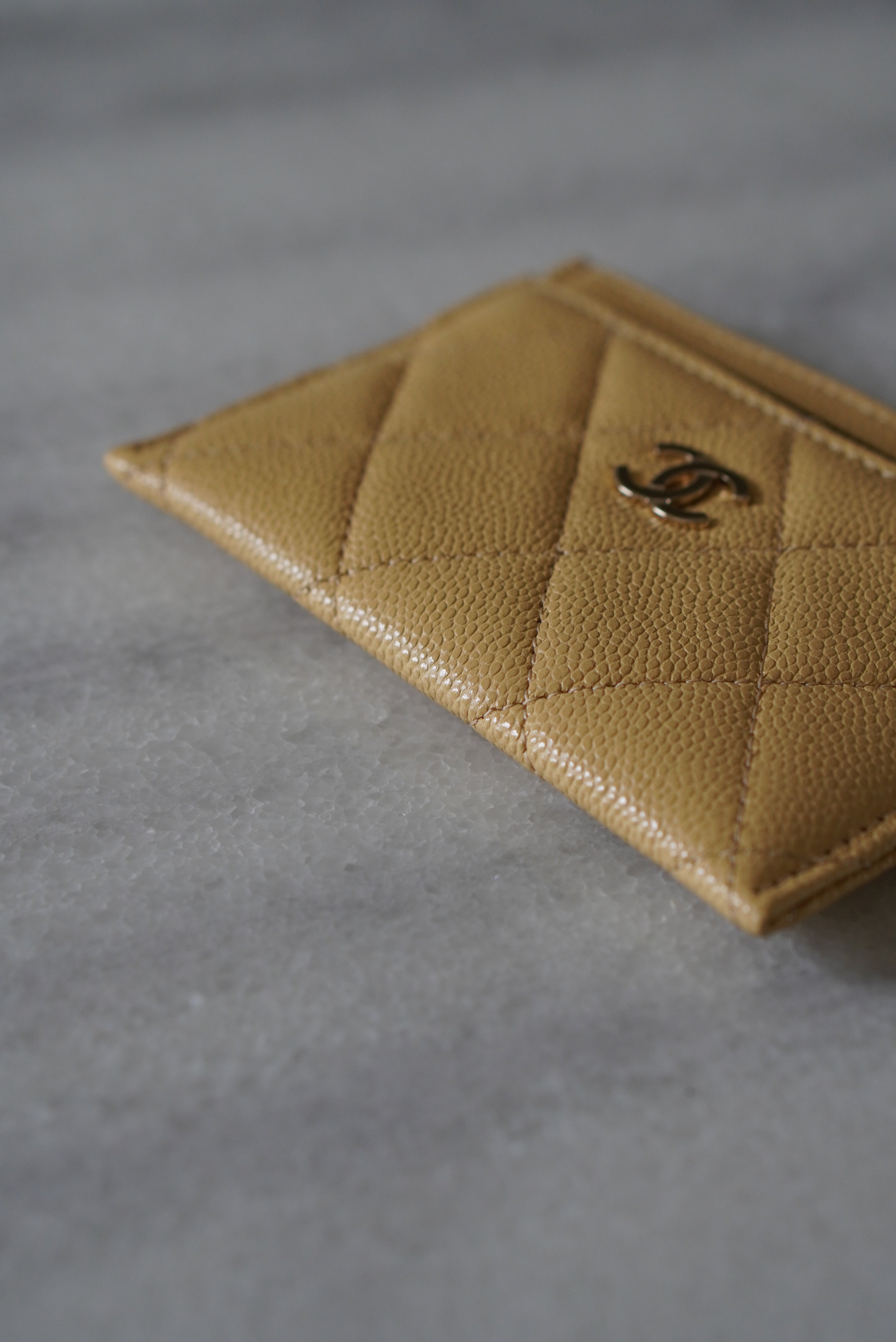 CHANEL CLASSIC CARD HOLDER | YELLOW