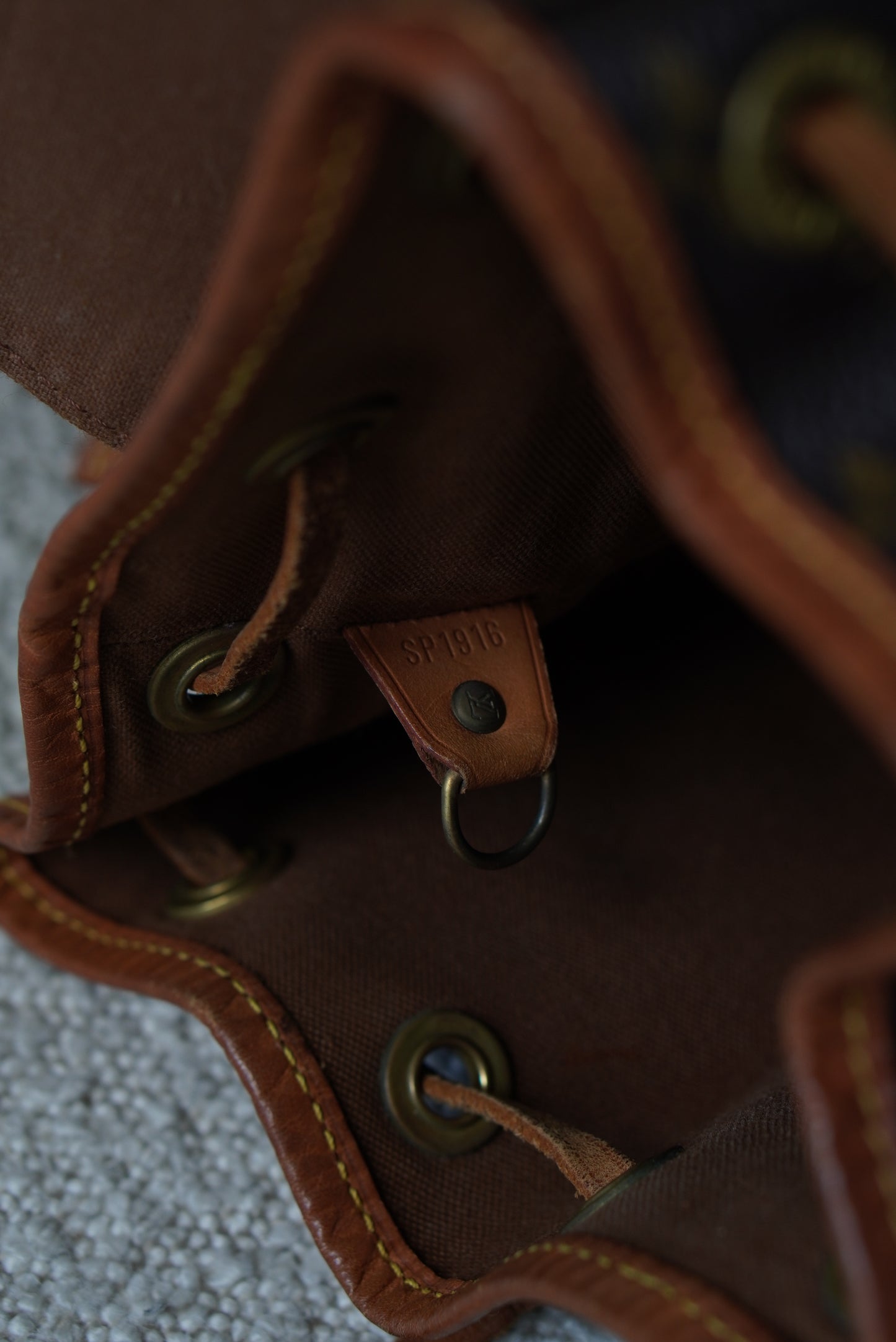 LOUIS VUITTON MONTSOURIS PM