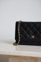 CHANEL WALLET ON CHAIN