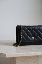 CHANEL WALLET ON CHAIN