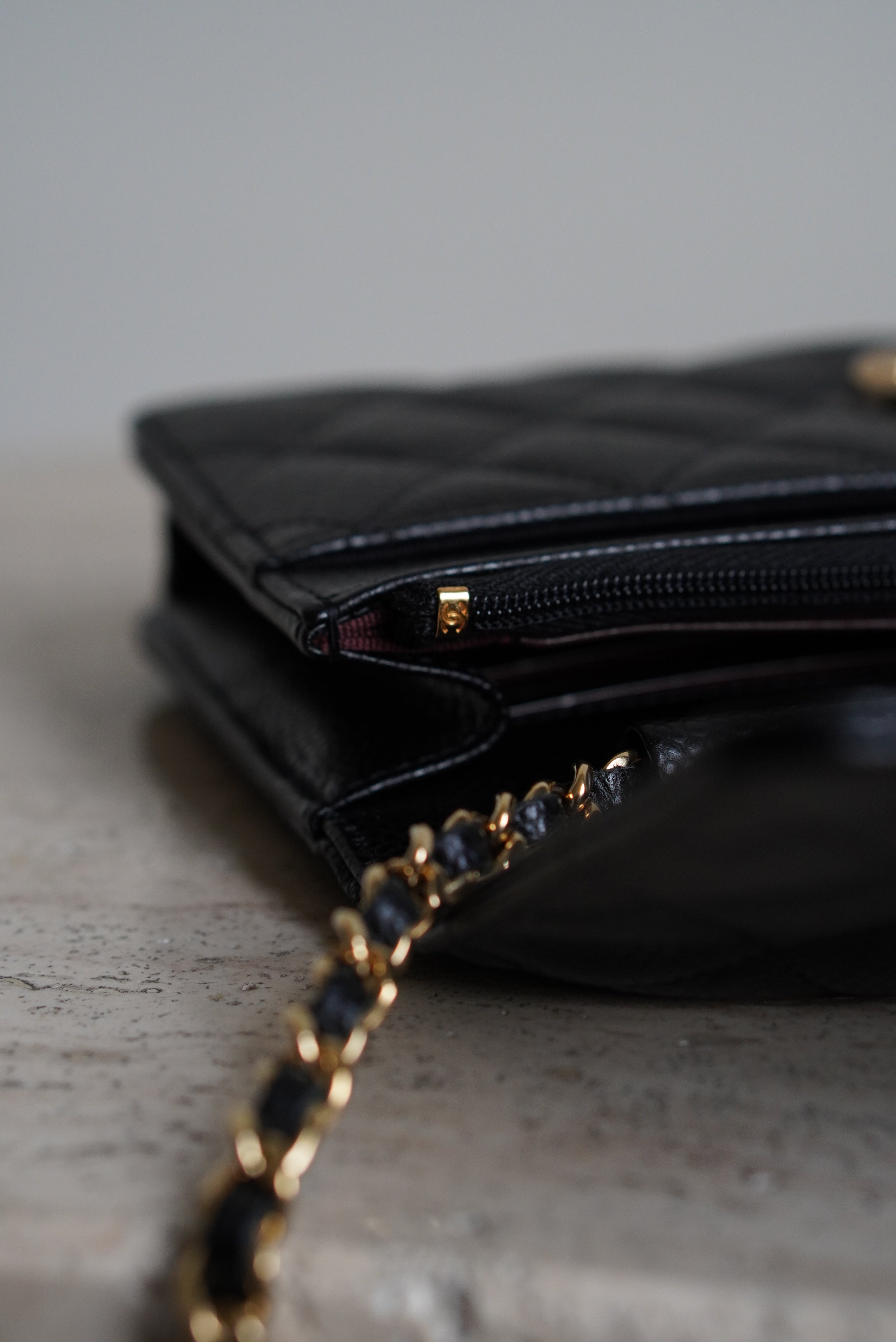 CHANEL WALLET ON CHAIN