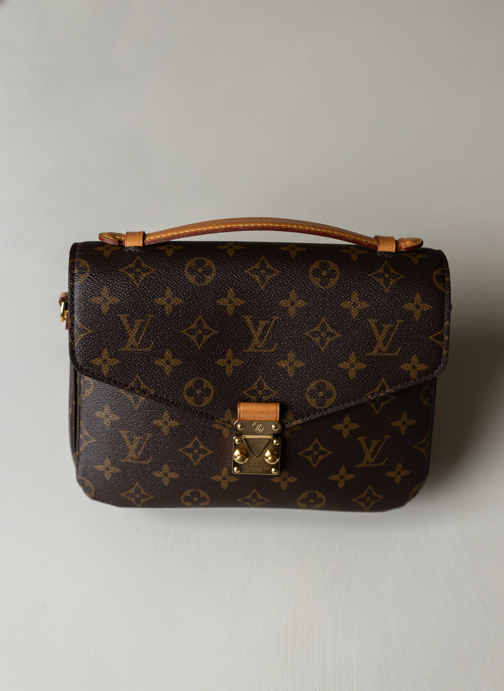 LOUIS VUITTON POCHETTE MÉTIS