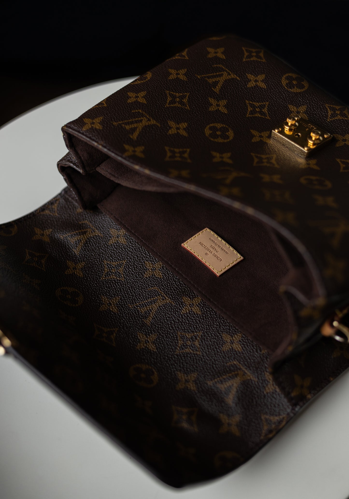 LOUIS VUITTON POCHETTE MÉTIS